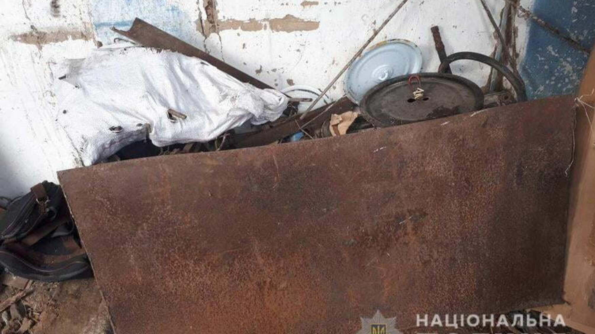 Металобрухт з кладовища – сумнівний бізнес може вартувати власниці позбавлення волі (ФОТО)