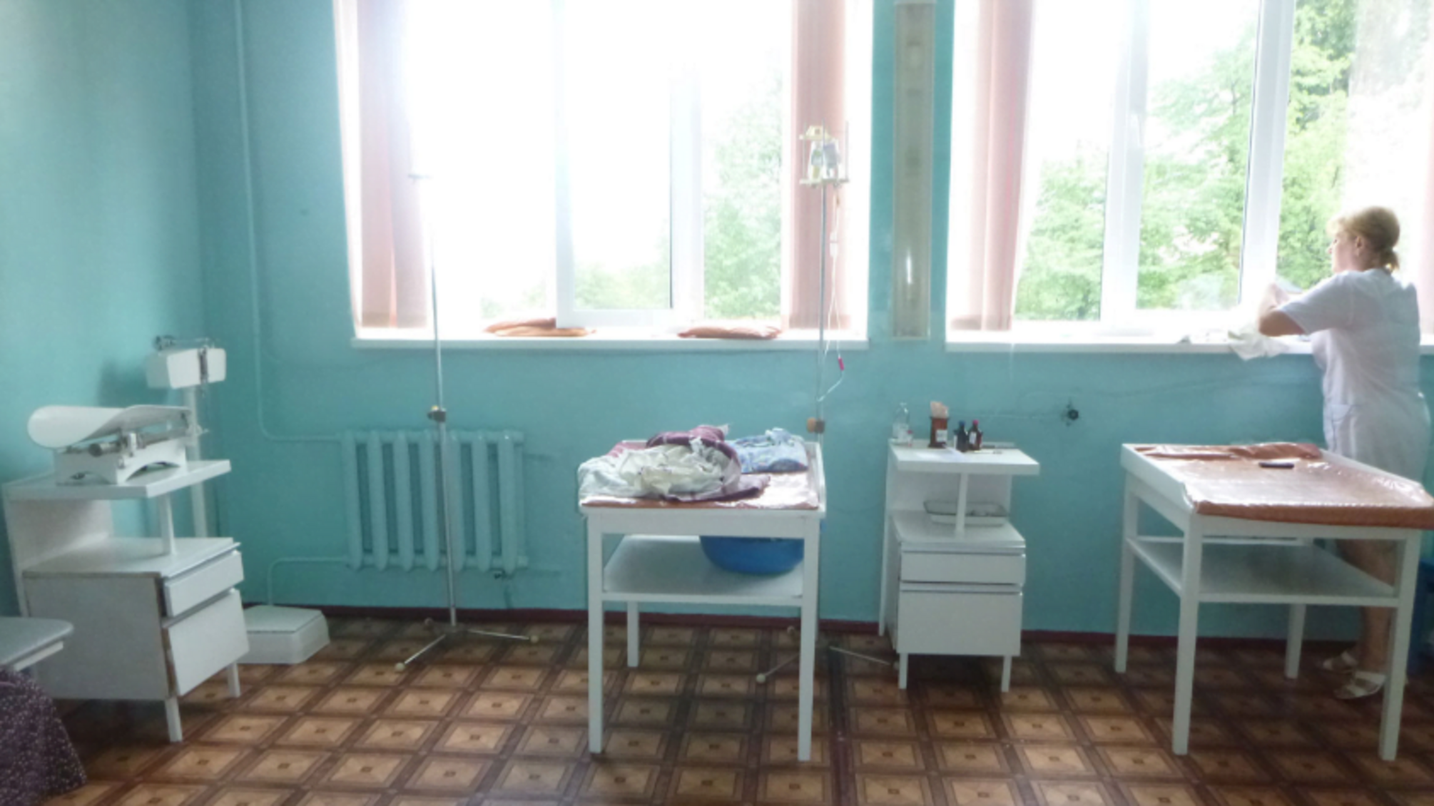 На Житомирщині під час пологів померла багатодітна мати та її малюк