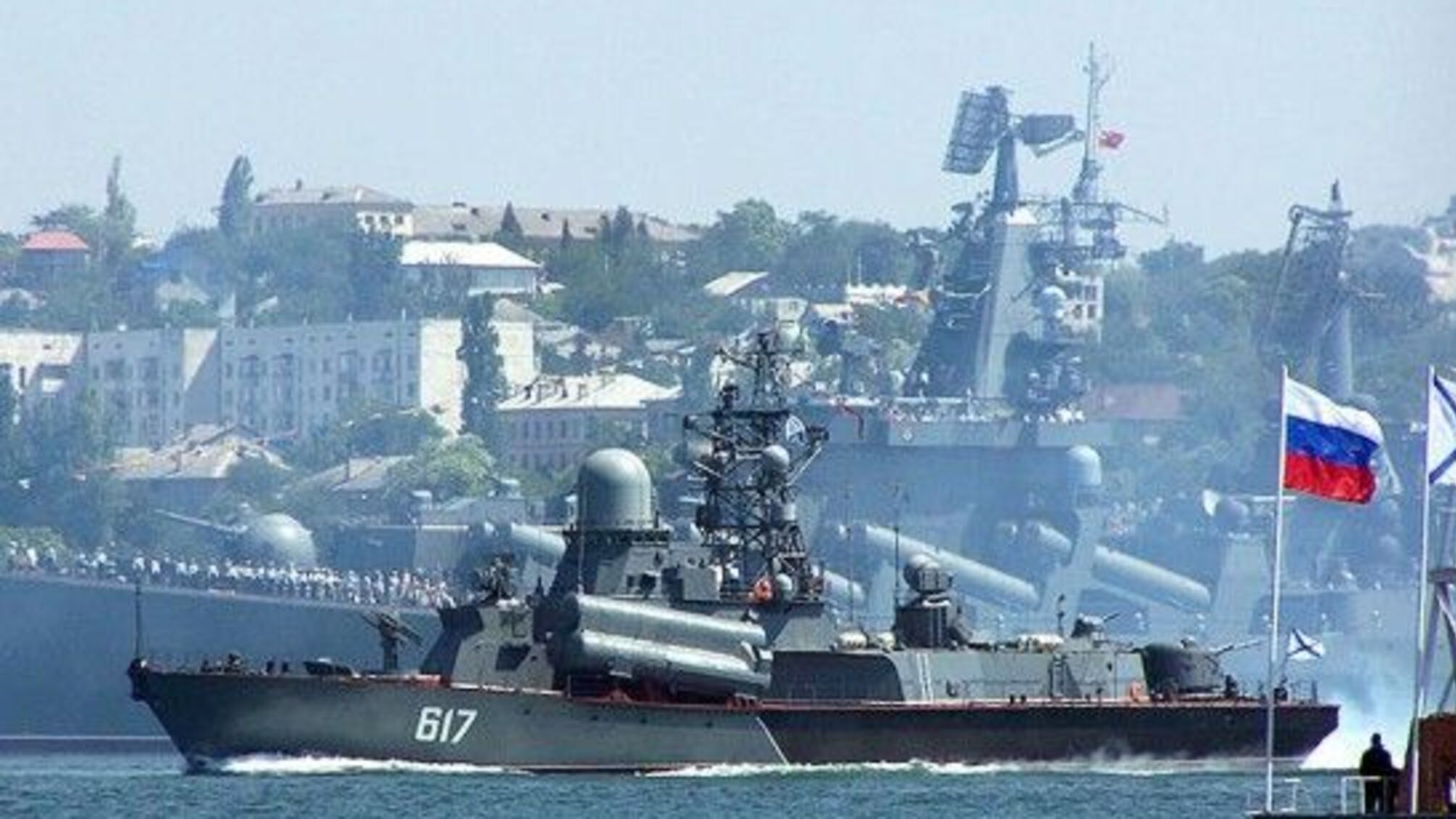 РФ оголосила бойову тривогу по всьому окупованому Криму: що сталося