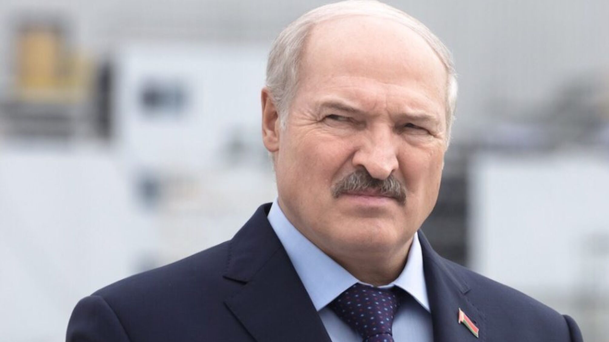 Вітання від Лукашенка: президент Білорусі привітав Зеленського з перемогою