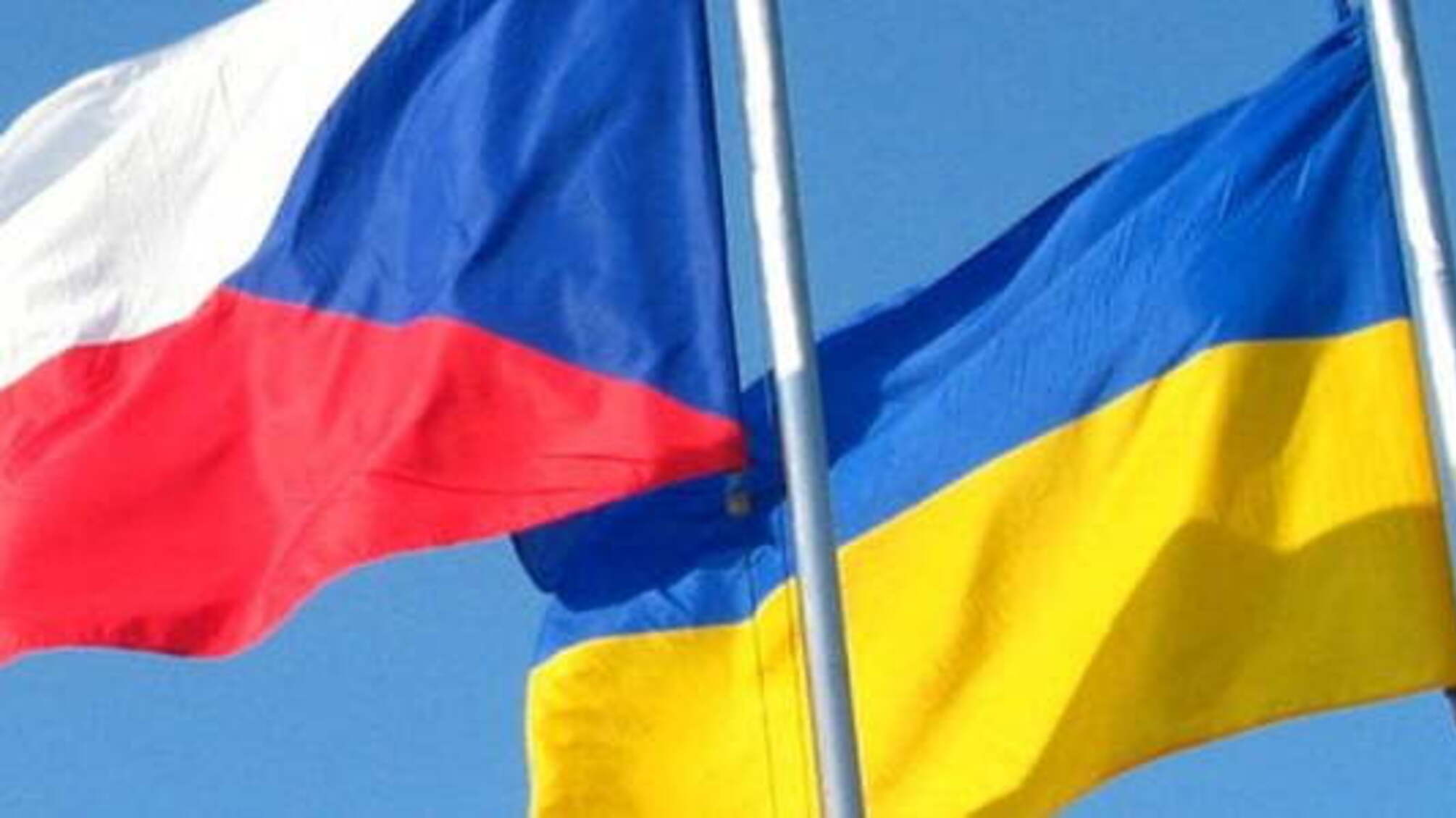 Чеське видання грубо образило Україну і Зеленського: 'Єврей на чолі українських фашистів'