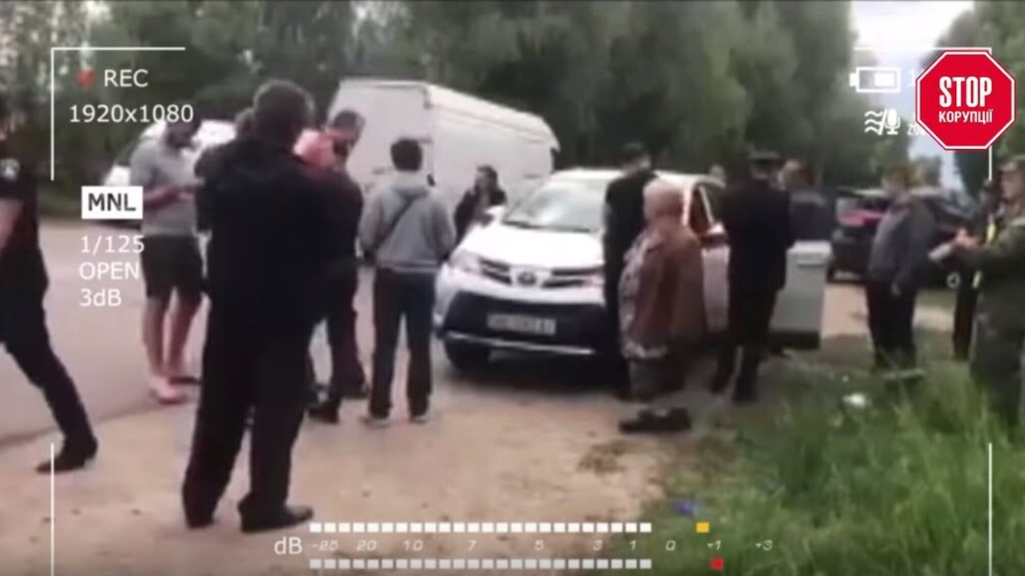 Мажорна ДТП: мати потерпілого велосипедиста шукає відеодокази, щоб притягнути брата депутата до відповідальності