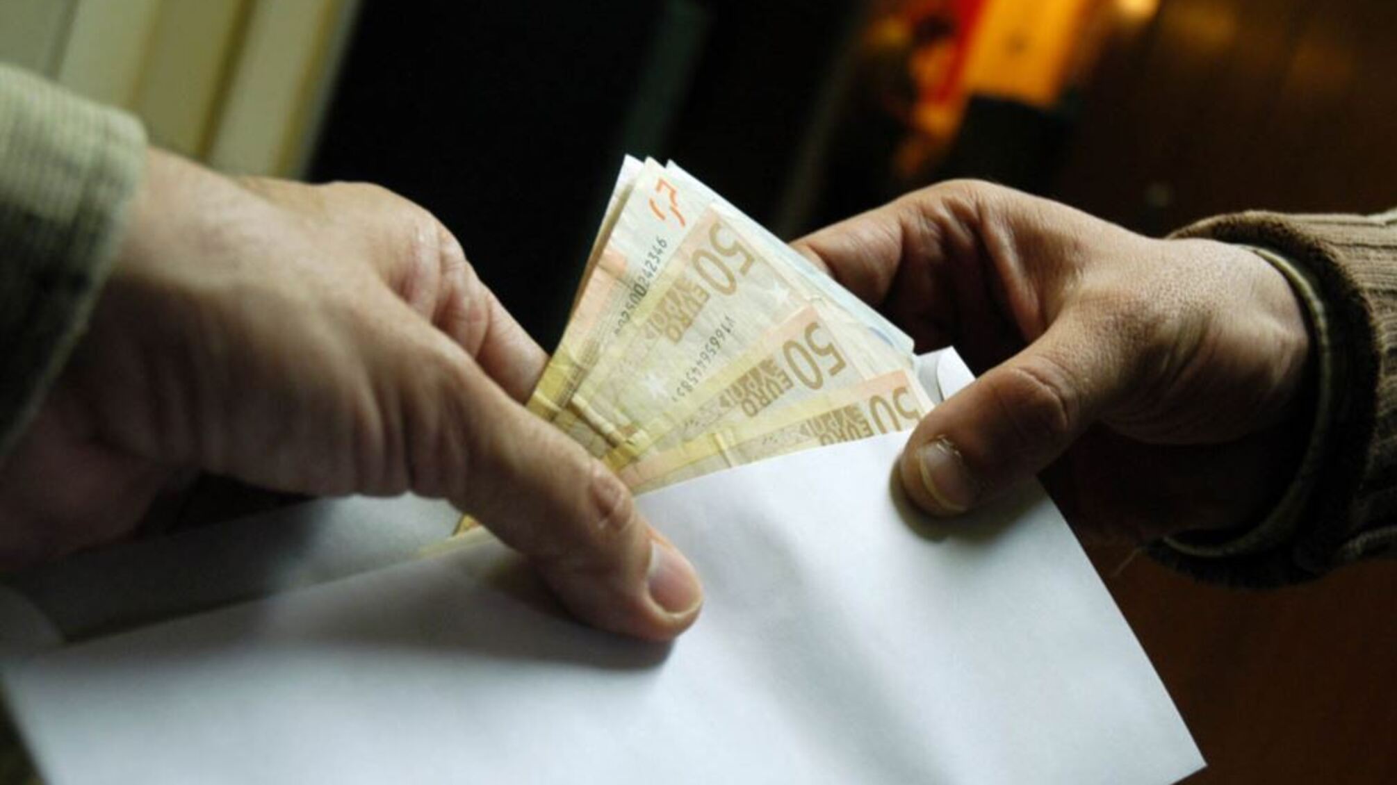 На Рівненщині селищний голова 'погорів' на хабарі