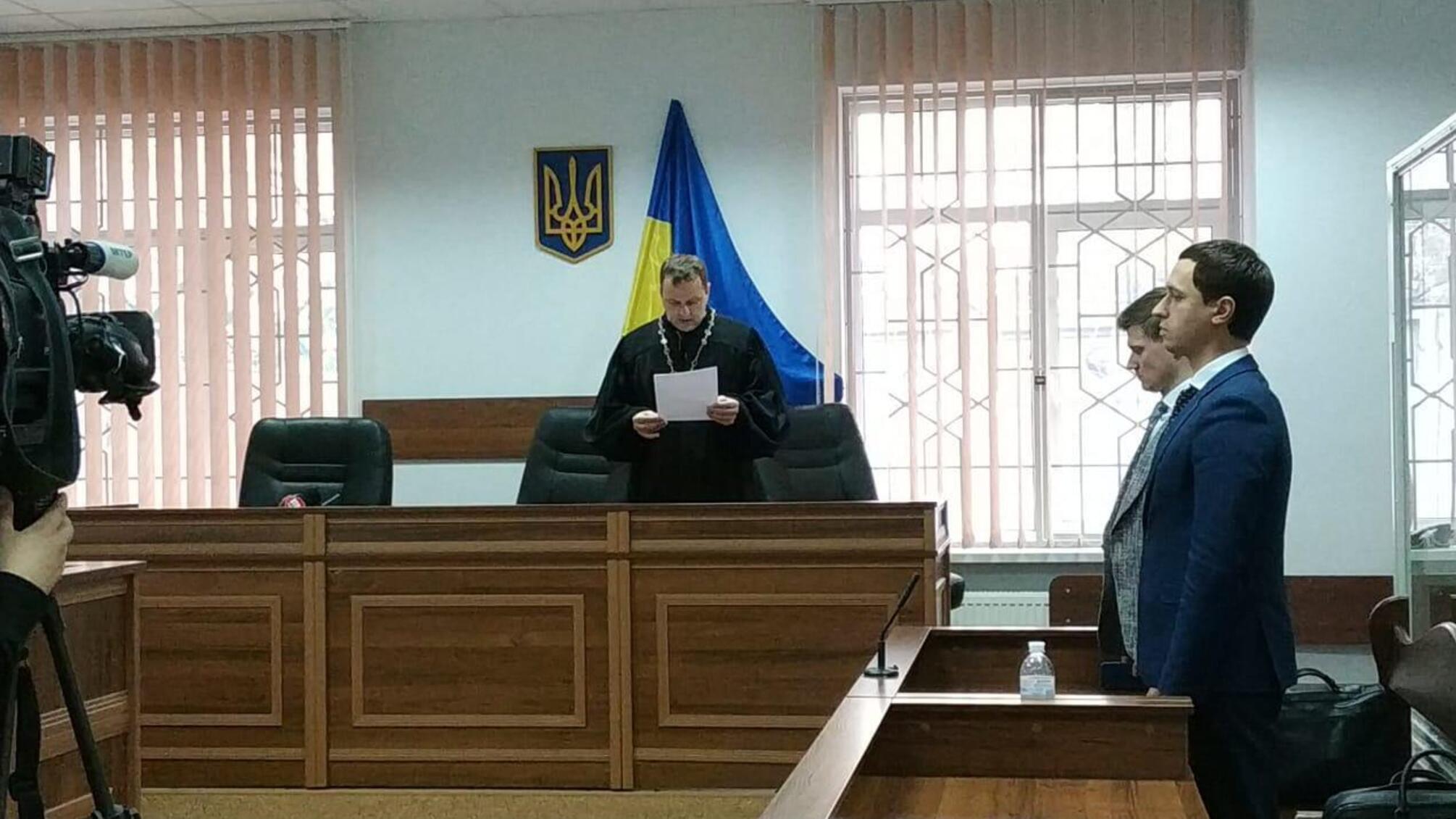 Слідчого-мародера Замятіна суд зобов'язав повернути незаконно вилучене майно його власникам