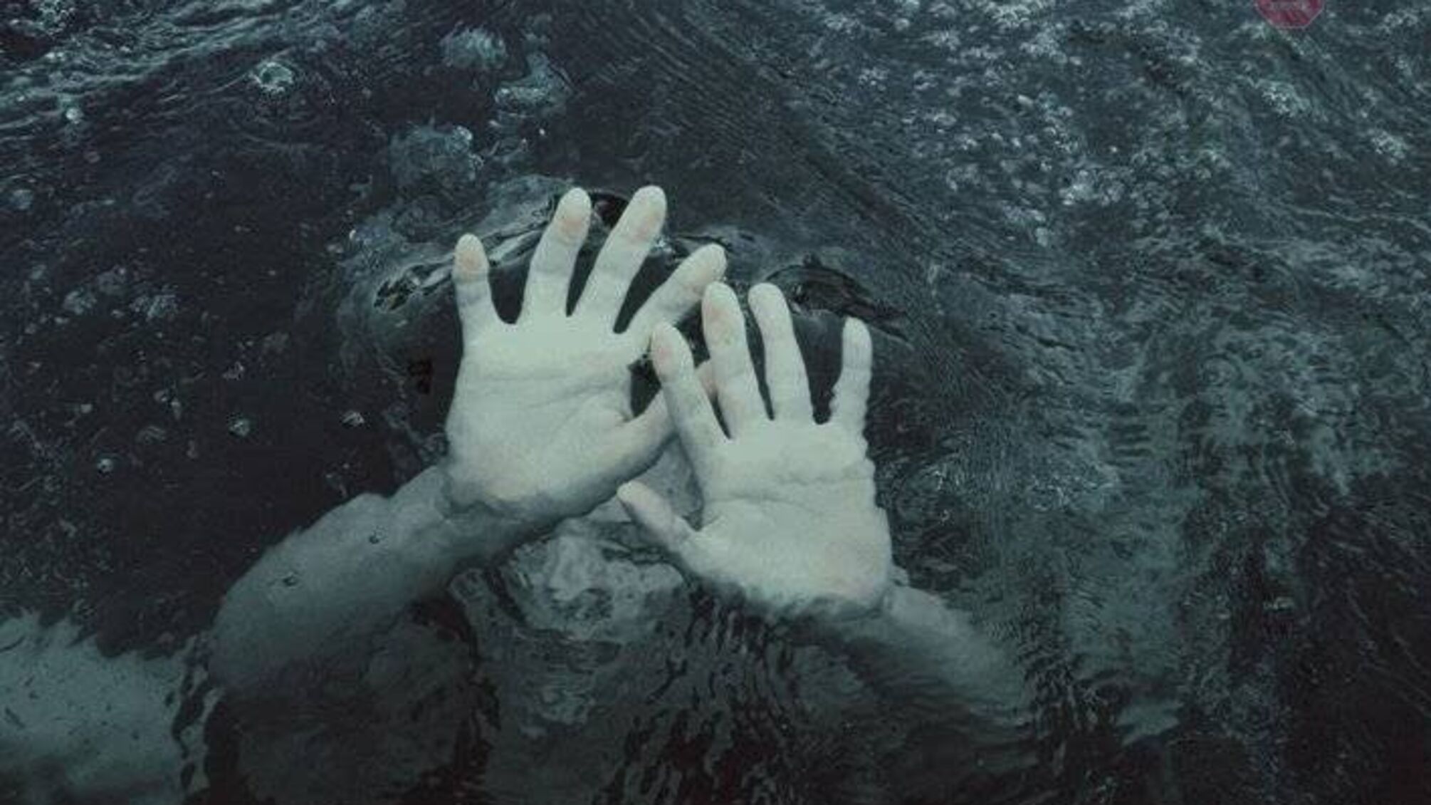 На Закарпатті в річці виявили тіло малолітньої дівчинки