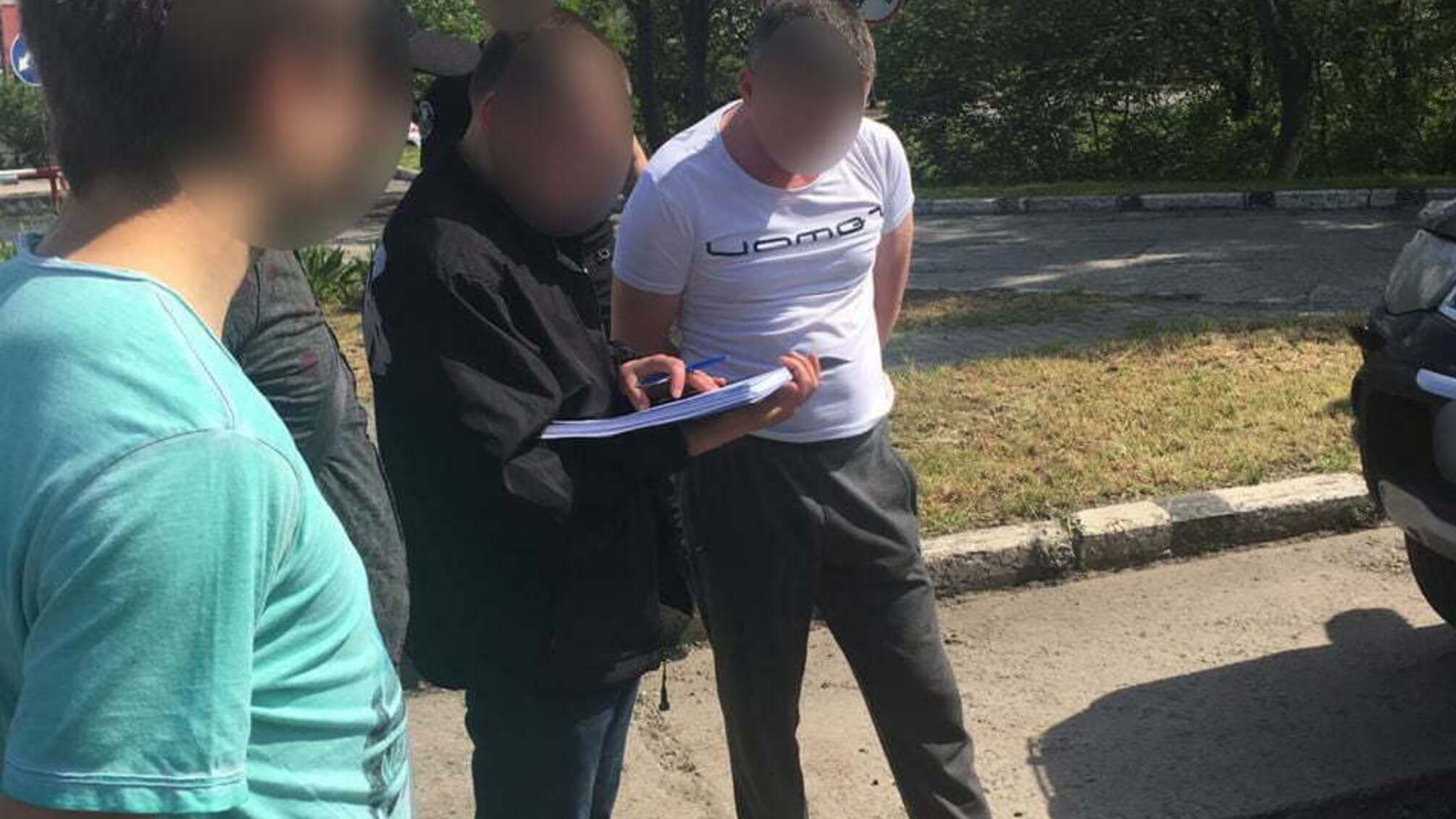 У Запорізькій області на доларовому хабарі затримали прокурора (ФОТО)
