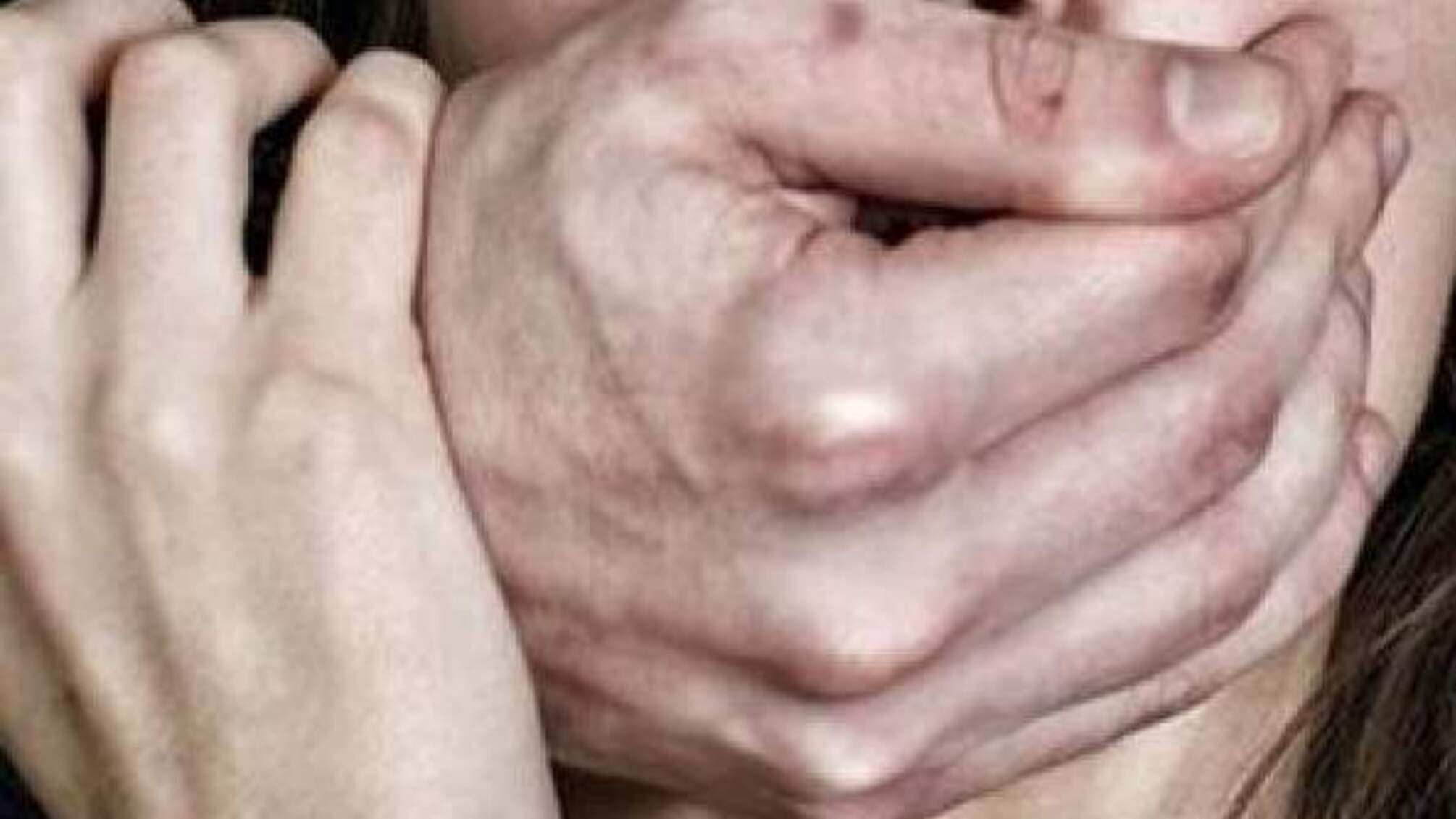 У Харкові мертва жінка майже місяць лежала на смітнику