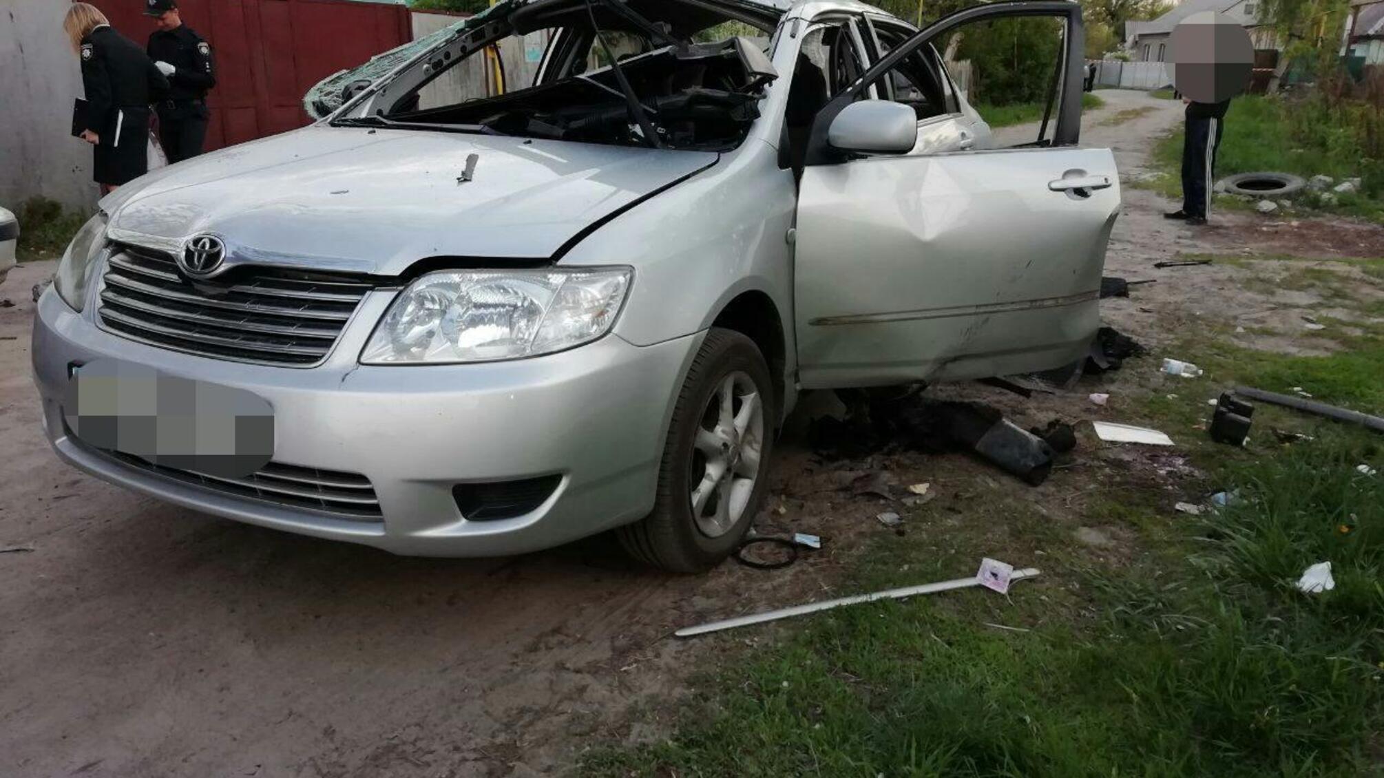 У Харкові зловмисник кинув гранату у вікно автомобіля