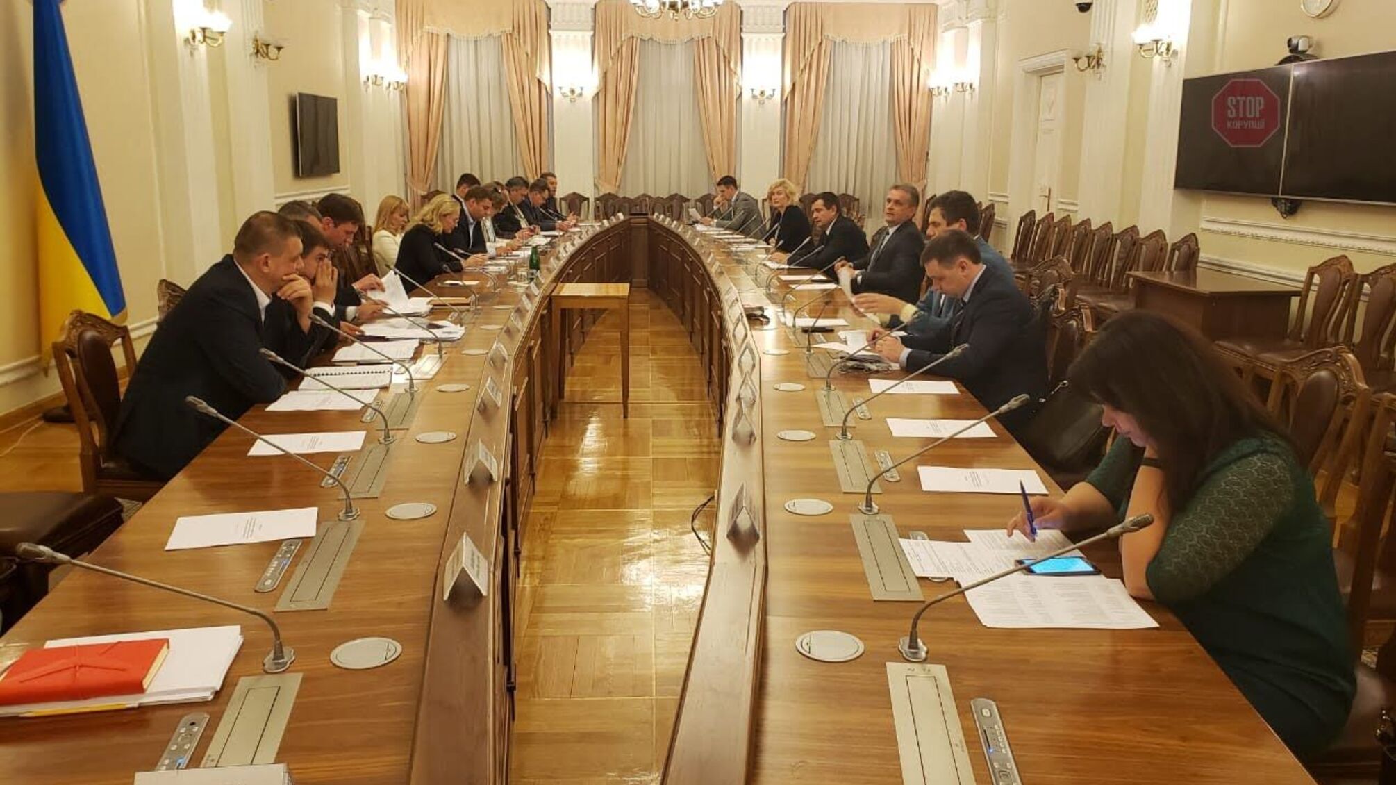Міжвідомча комісія перевірить законність дій столичної влади щодо забудови на Оскорках