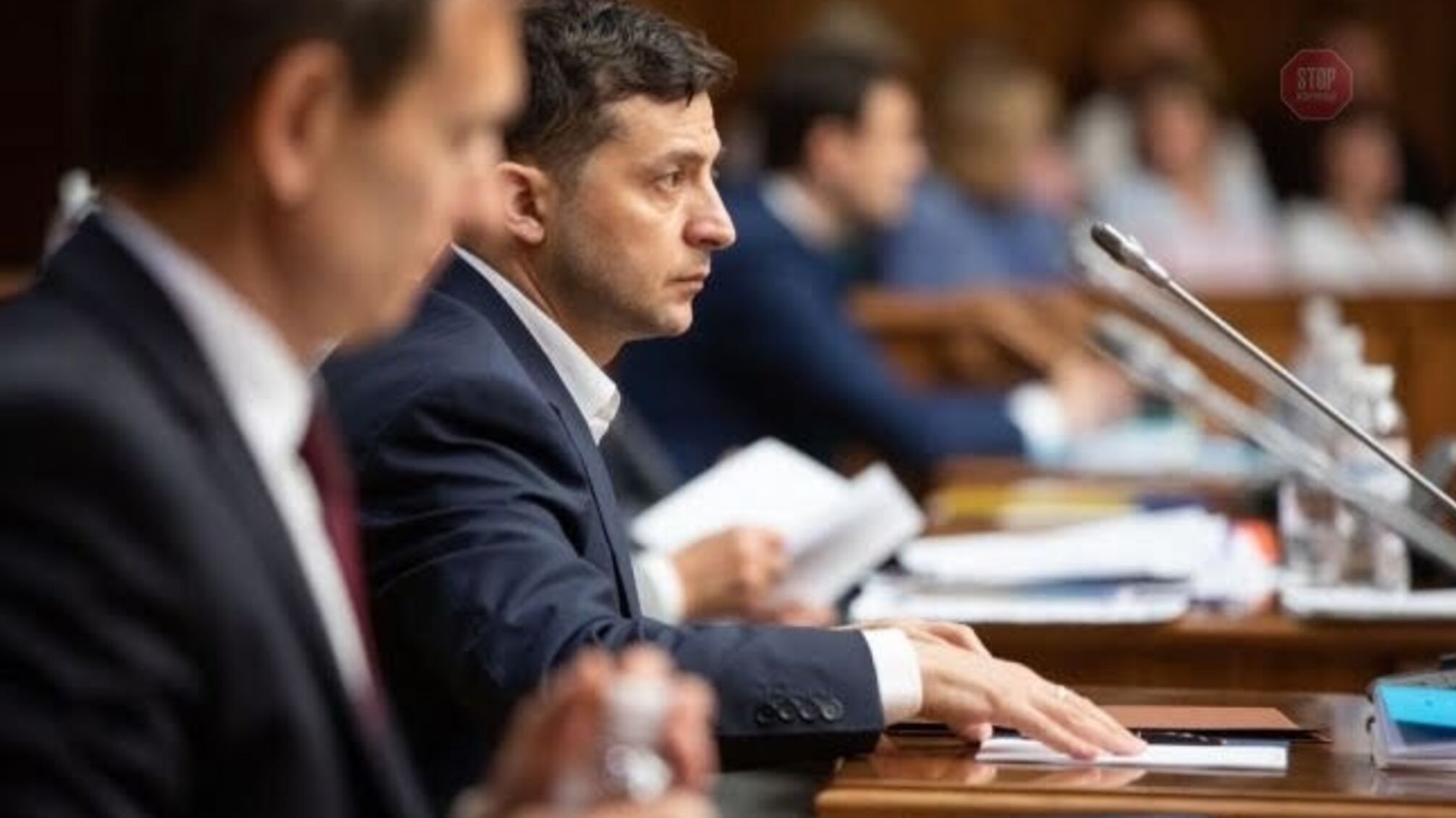 Зеленський після вихідних покине Україну – подробиці