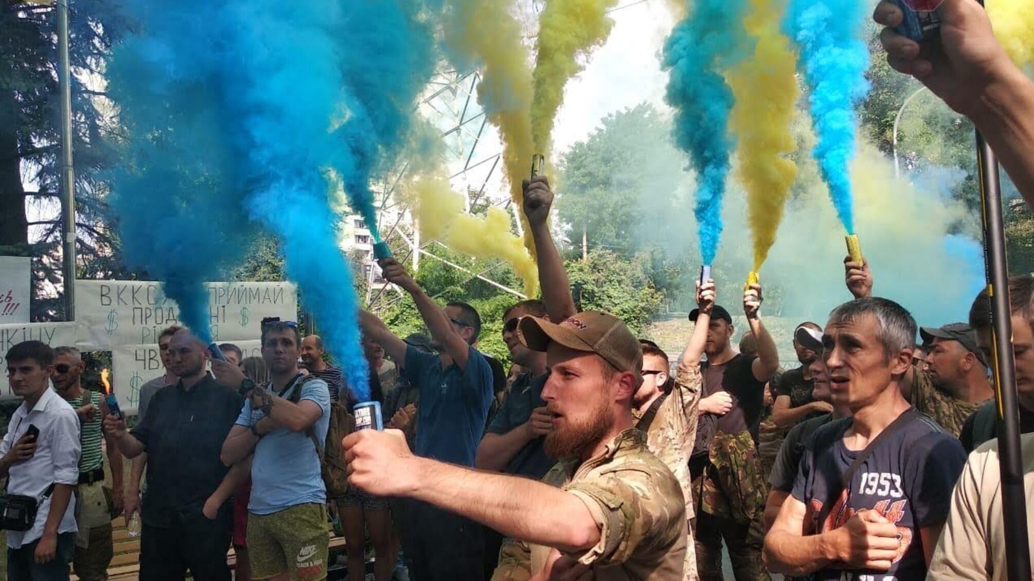 Під ВККСУ палять фаєри: сьогодні комісія має переглянути справу судді Чванкіна