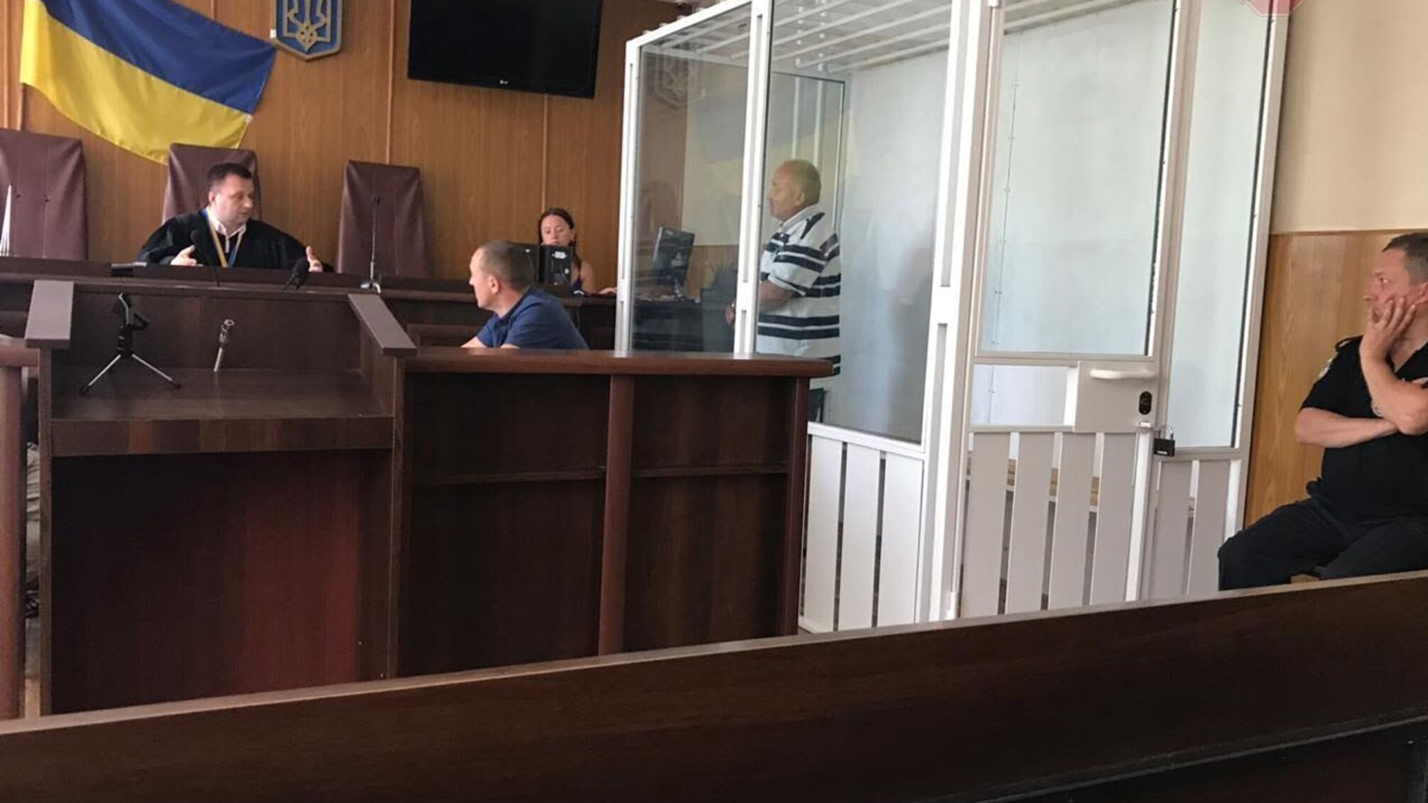 15 діб під цілодобовим домашнім арештом: суд обрав покарання для нападника на 'СтопКор'