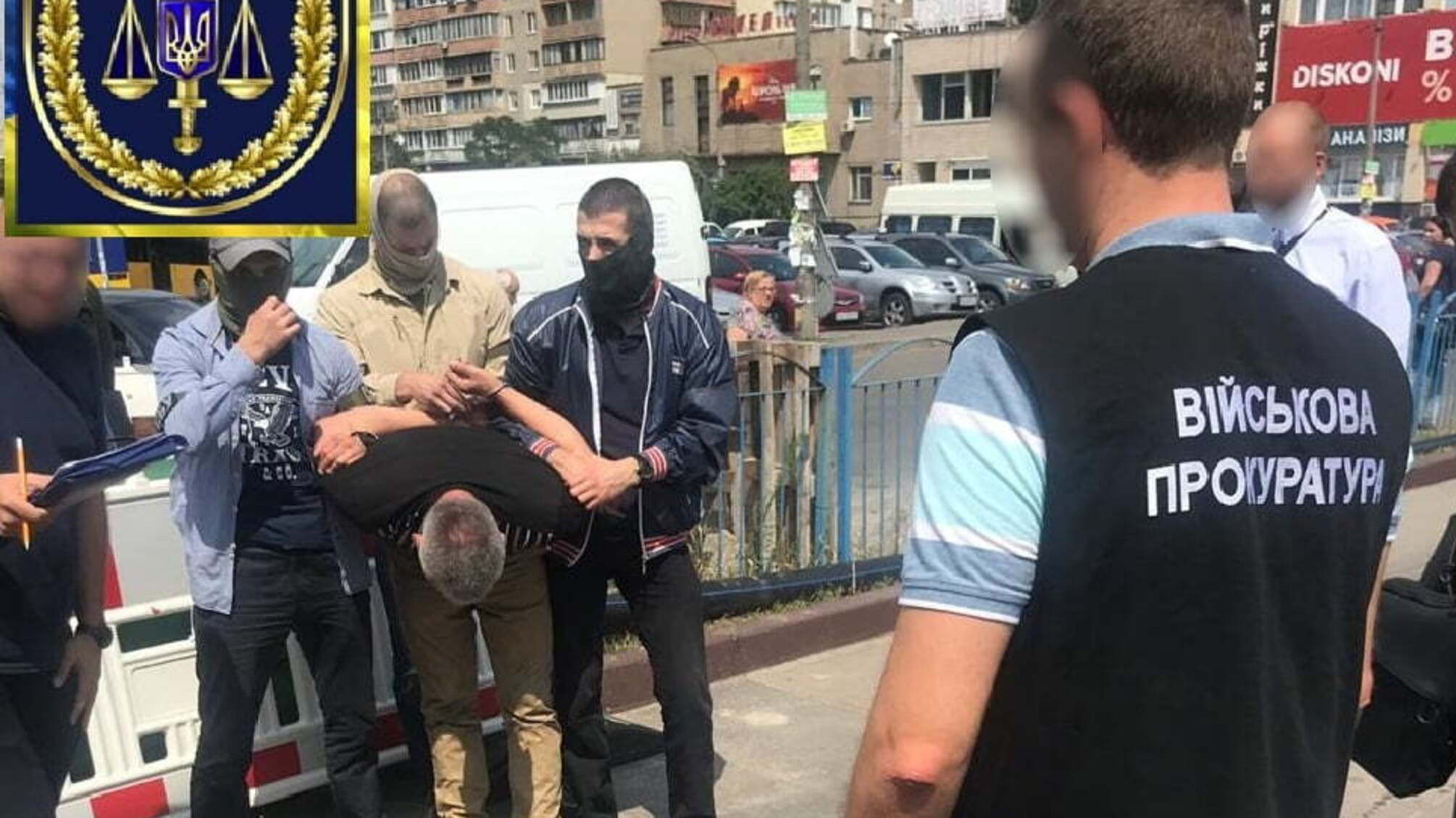 У Борисполі митник попався на хабарі