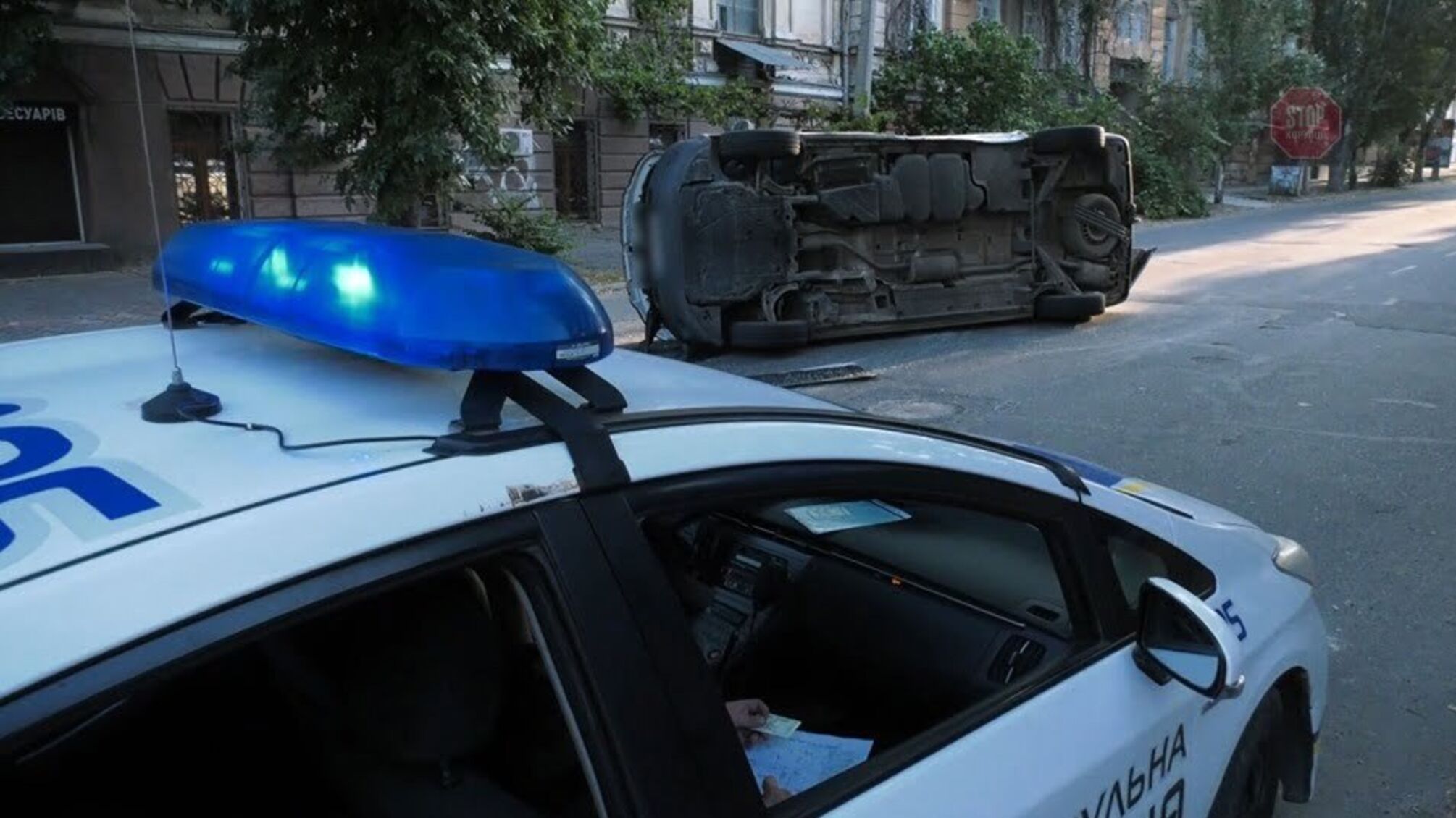 Обов'язки із небезпечними пригодами – члени херсонської ДВК потрапили у ДТП