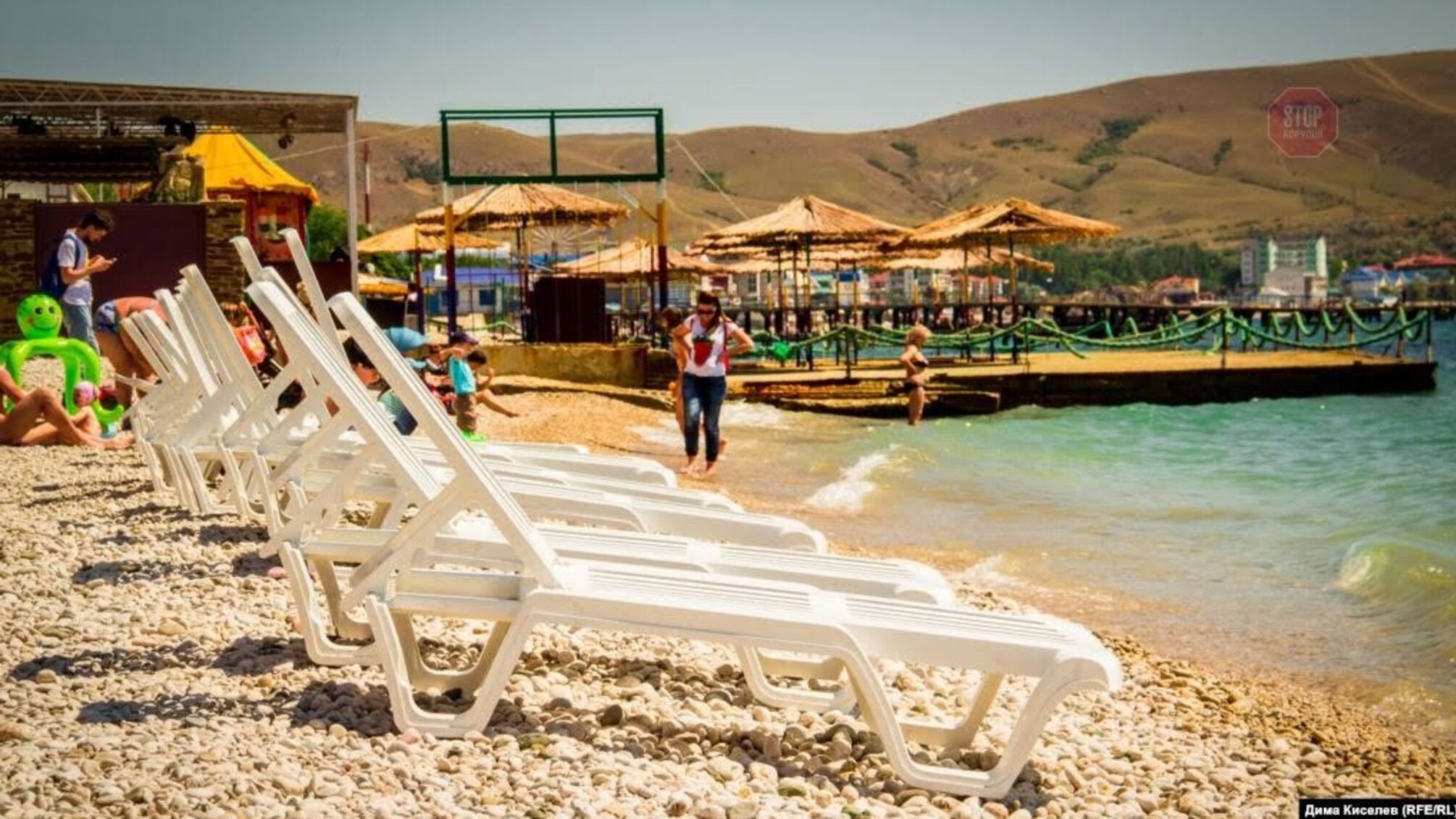 У Криму розповіли про жалюгідну ситуацію з курортним сезоном