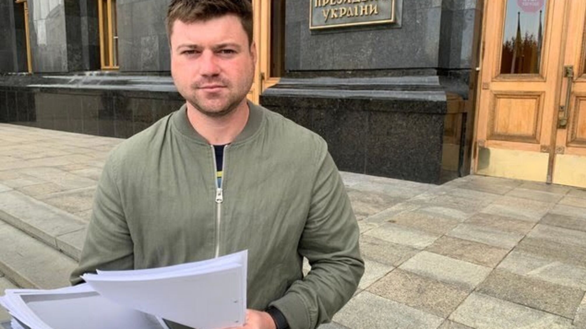 «Надам Зеленському ексклюзивні документи», – Олександр Порхун запропонував п’ять кроків для закриття каналу «112 Україна»