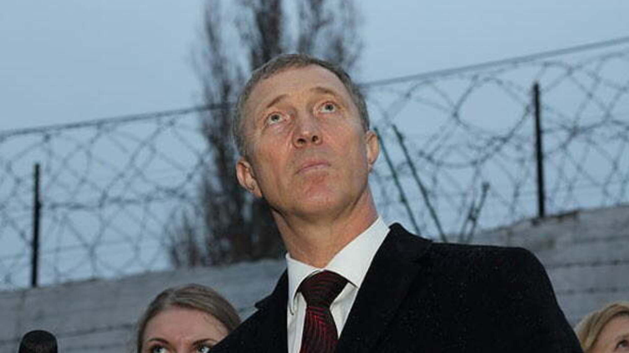 Рада або грати: у Херсоні до ВР балотується утікач з в’язниці – ексмер Сальдо, якому мали оголосити підозру