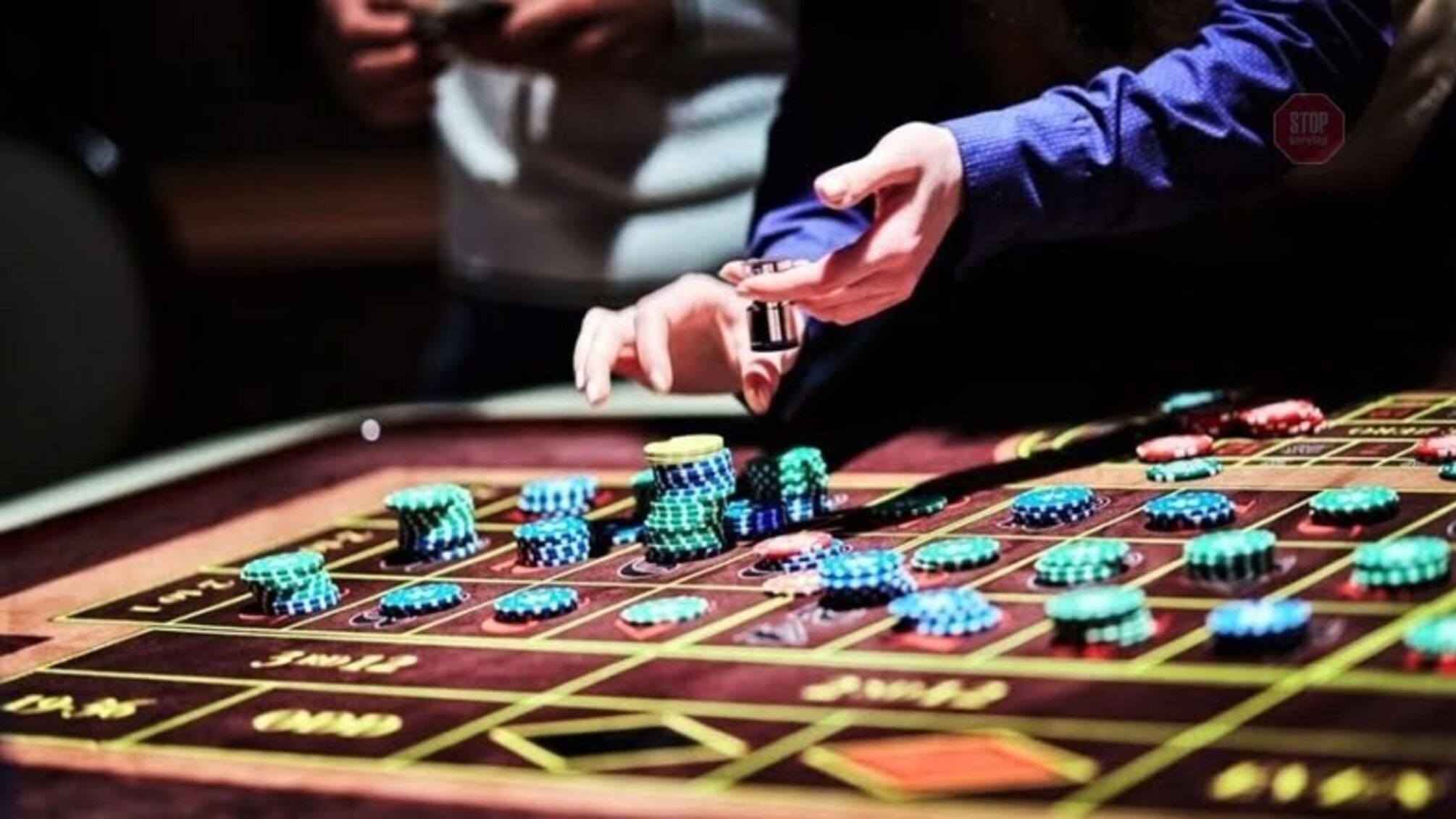 Азартні ігри збагатять бюджет: президент планує офіційно повернути казино в Україну
