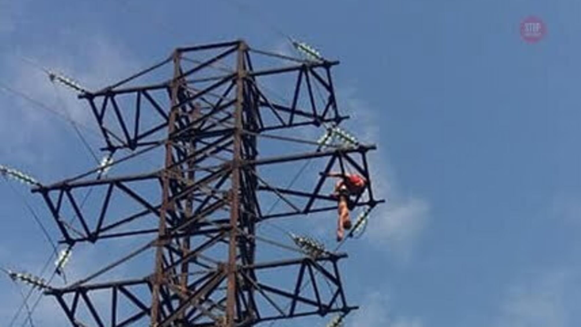 На Миколаївщині двоє школярів ледве не загинули через селфі (ФОТО)