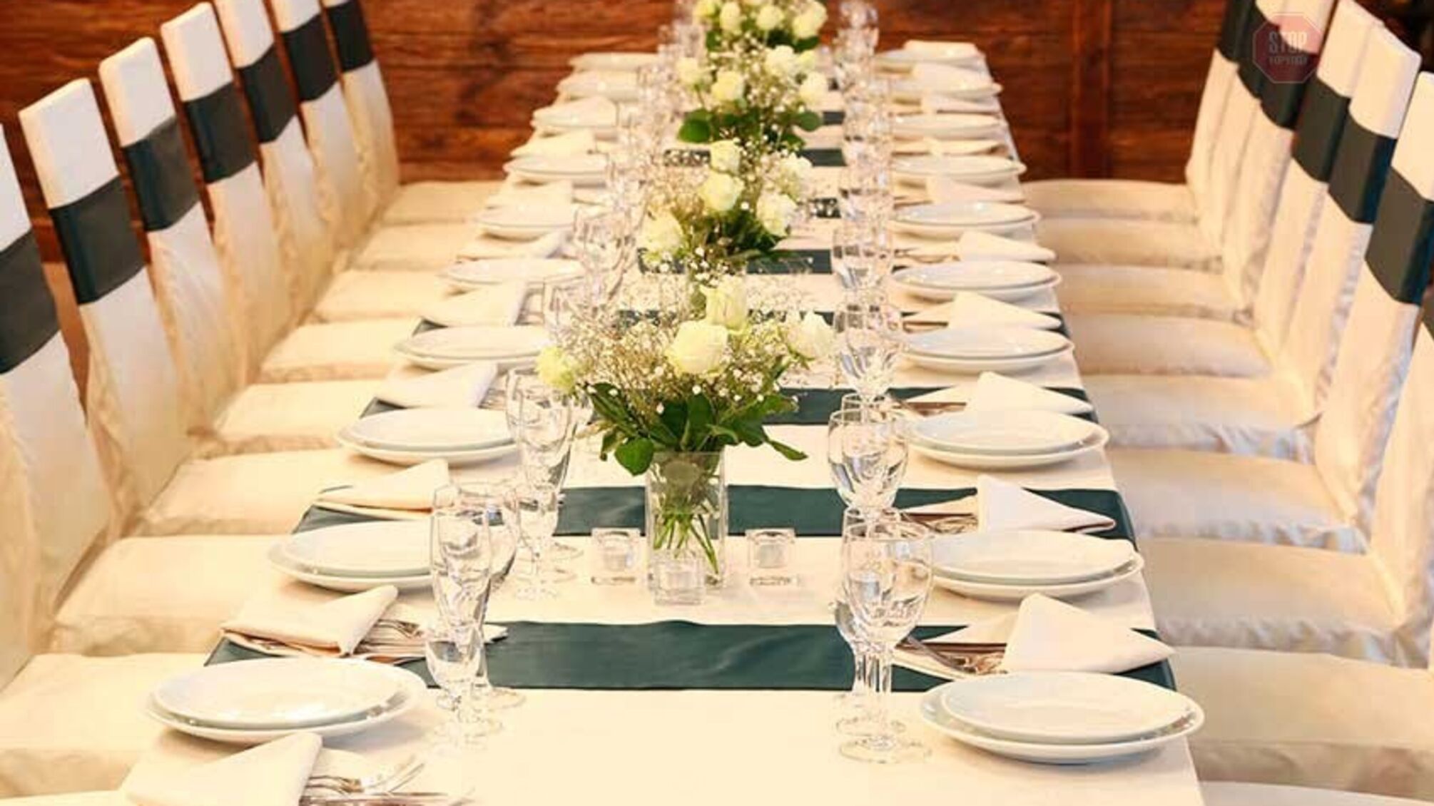 Гості весілля стали пацієнтами лікарні: на Львівщині під час застілля отруїлося четверо людей