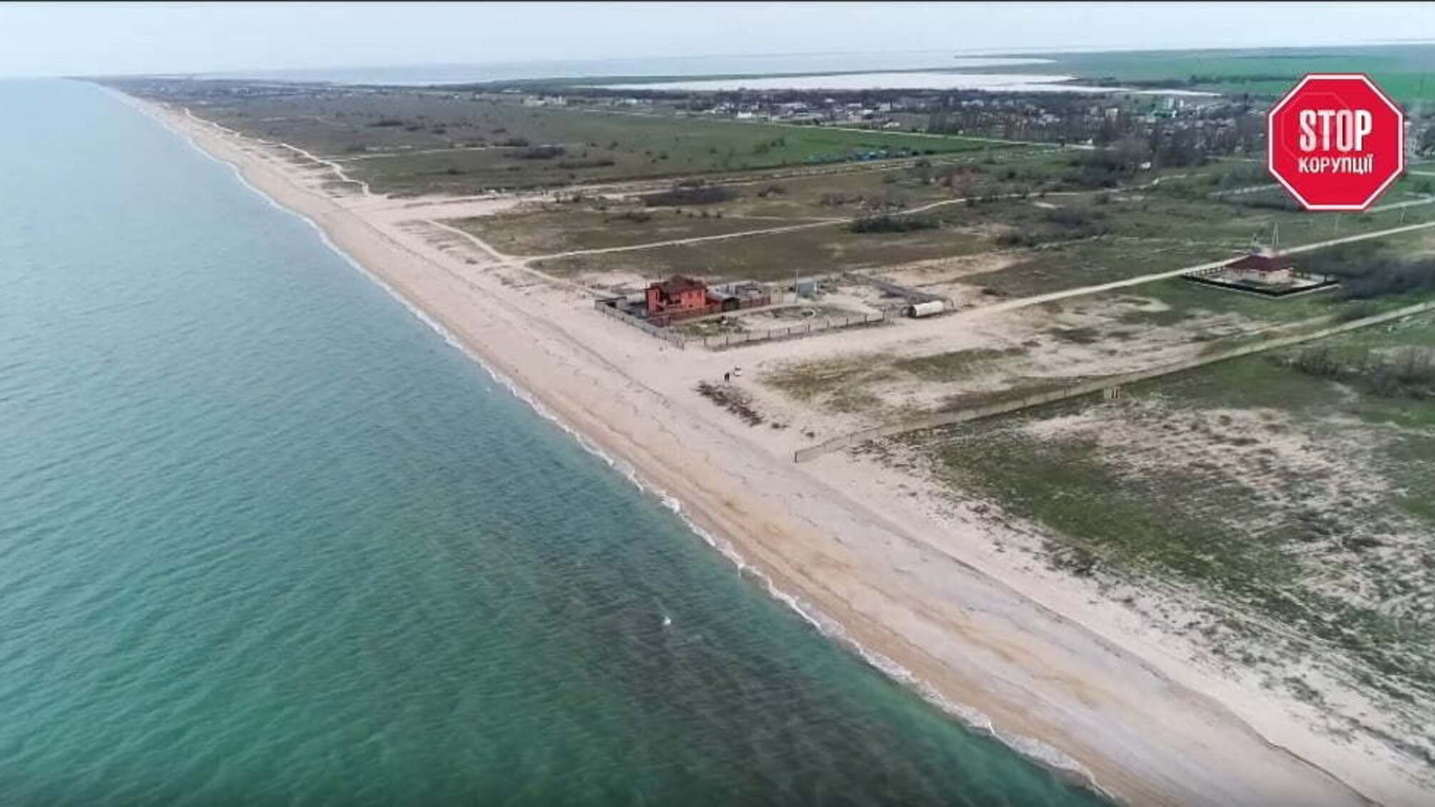 'Дача у моря' чи море удачі: як очільник Генічеської РДА Воробйов звив собі гніздечко на узбережжі