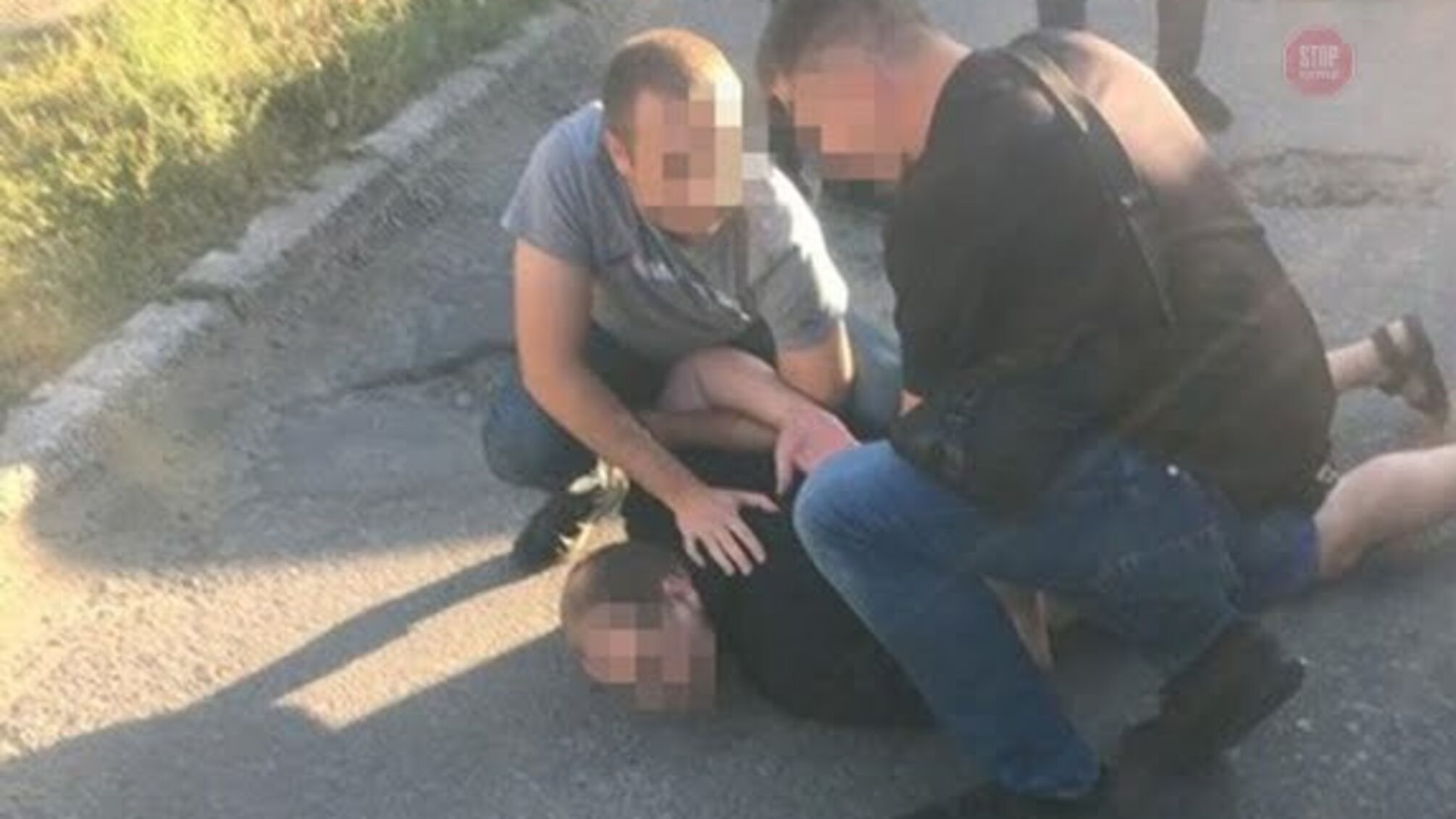 На Луганщині начальника відділу тилового забезпечення Держприкордонслужби викрили на хабарі (фото)