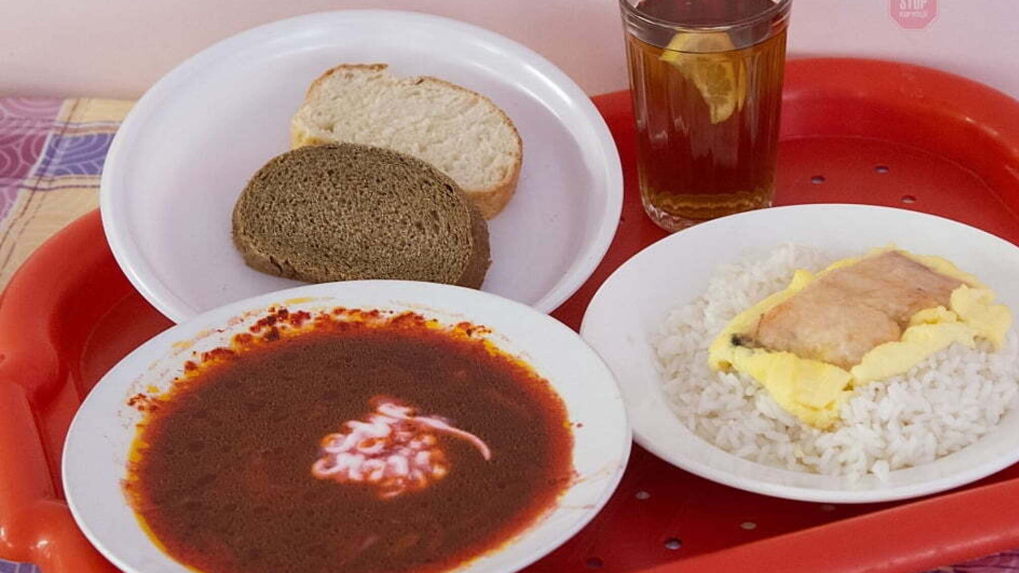 На Вінниччині шкільним обідом отруїлося 20 осіб