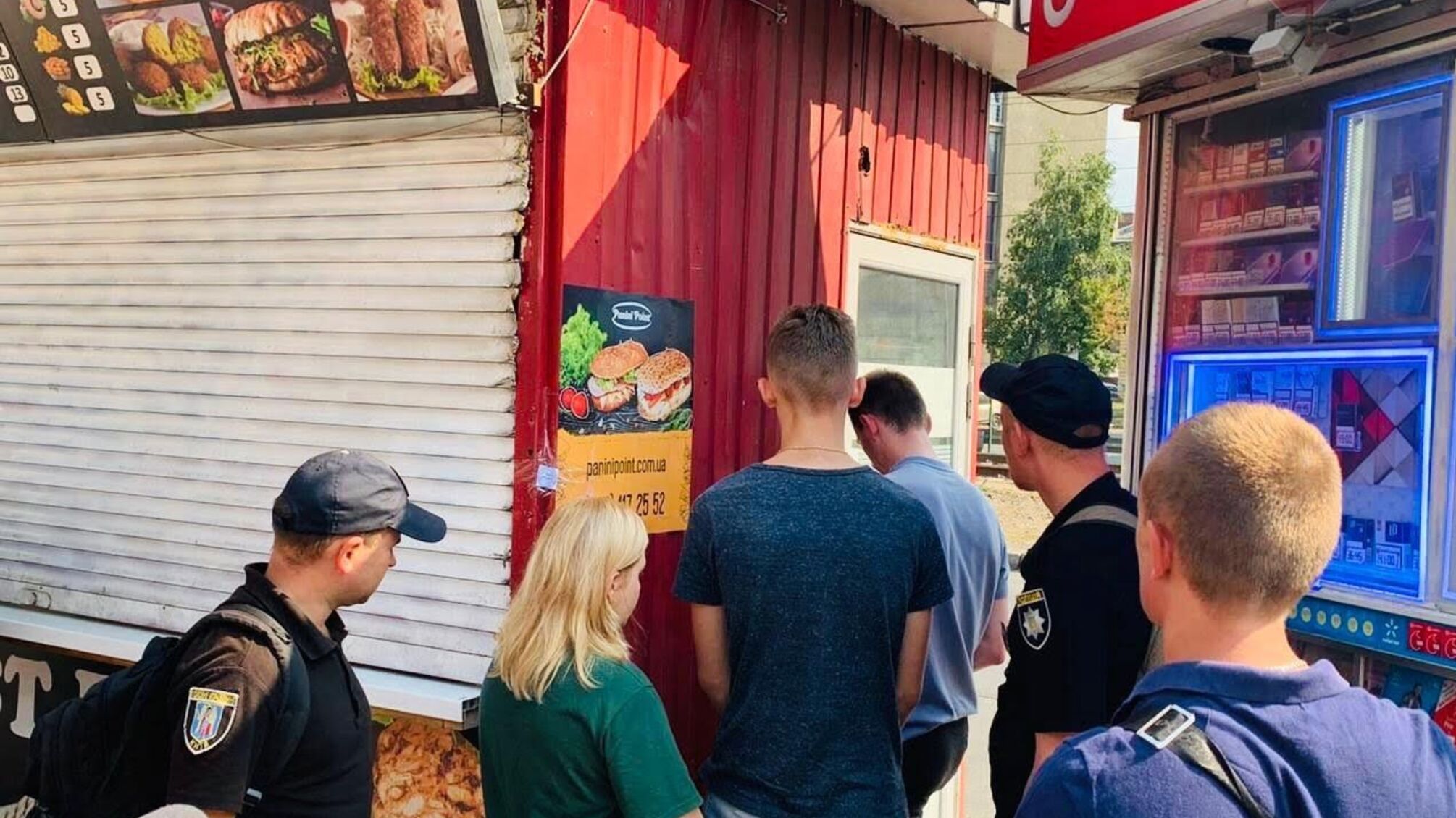 Ексклюзивні подробиці щодо масового отруєння шаурмою у Києві