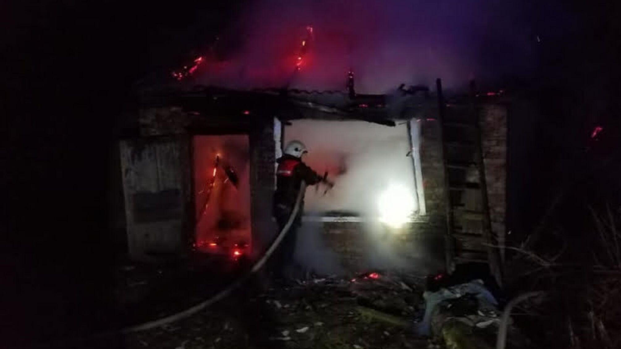 Івано-Франківська область: вогонь забрав життя чоловіка