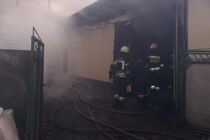 м. Дніпро: вогнеборці ліквідували пожежу в гаражі