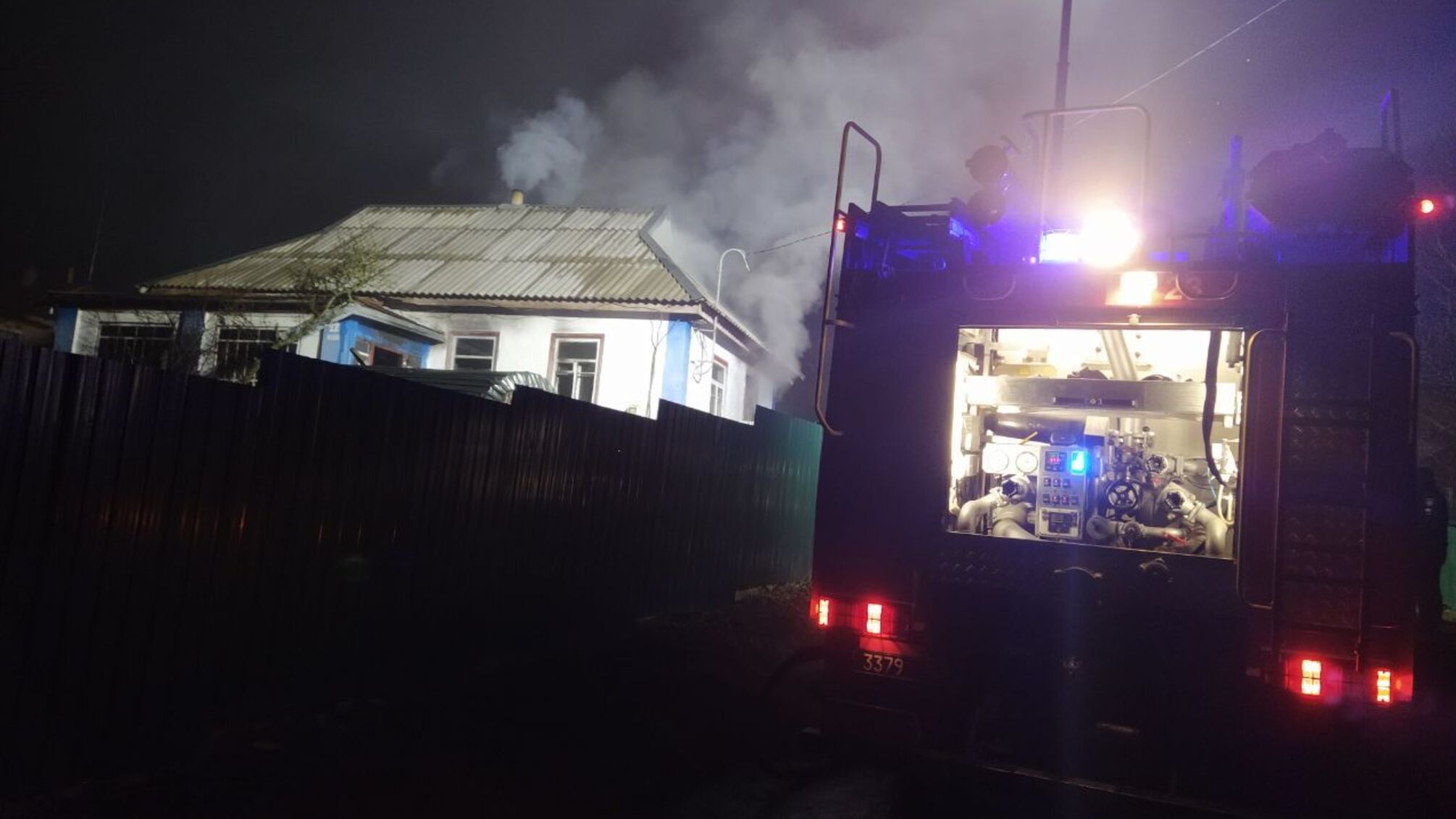 Під час гасіння пожежі бійці ДСНС Кіровоградщини врятували чоловіка