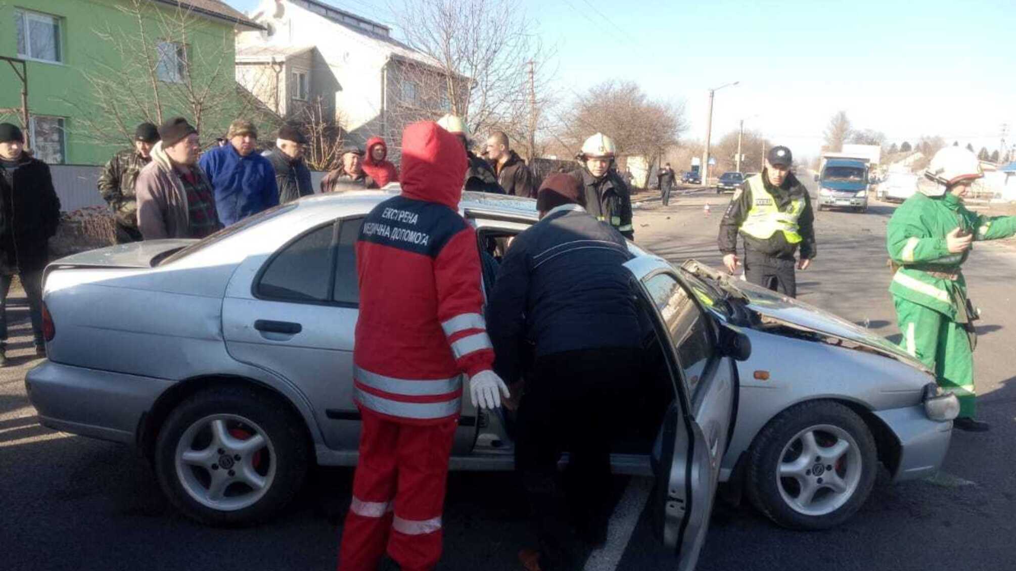 Івано-Франківська область: рятувальники ліквідували наслідки ДТП