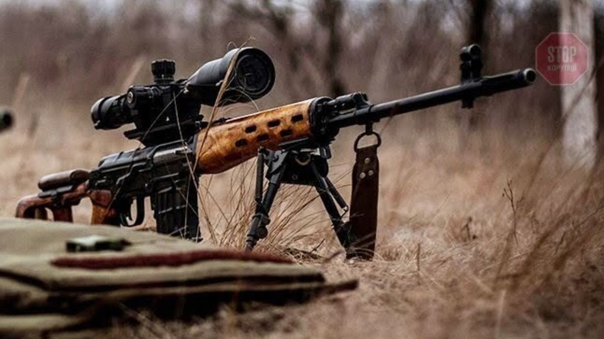 На Донбасі внаслідок ворожих обстрілів загинув український військовий