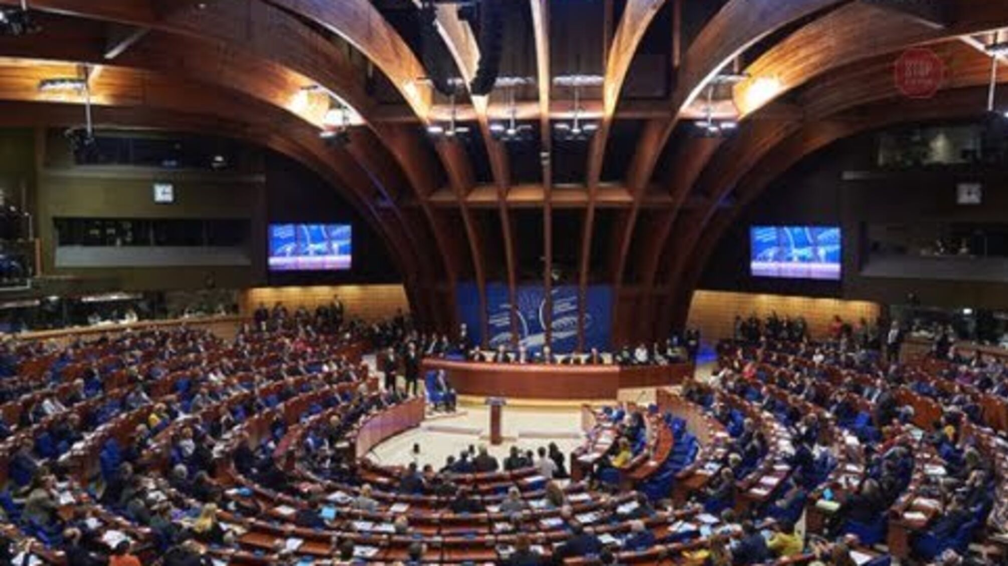 'Росія заплатила за свою участь і виправляє помилки', – рішення ПАРЄ щодо членства РФ