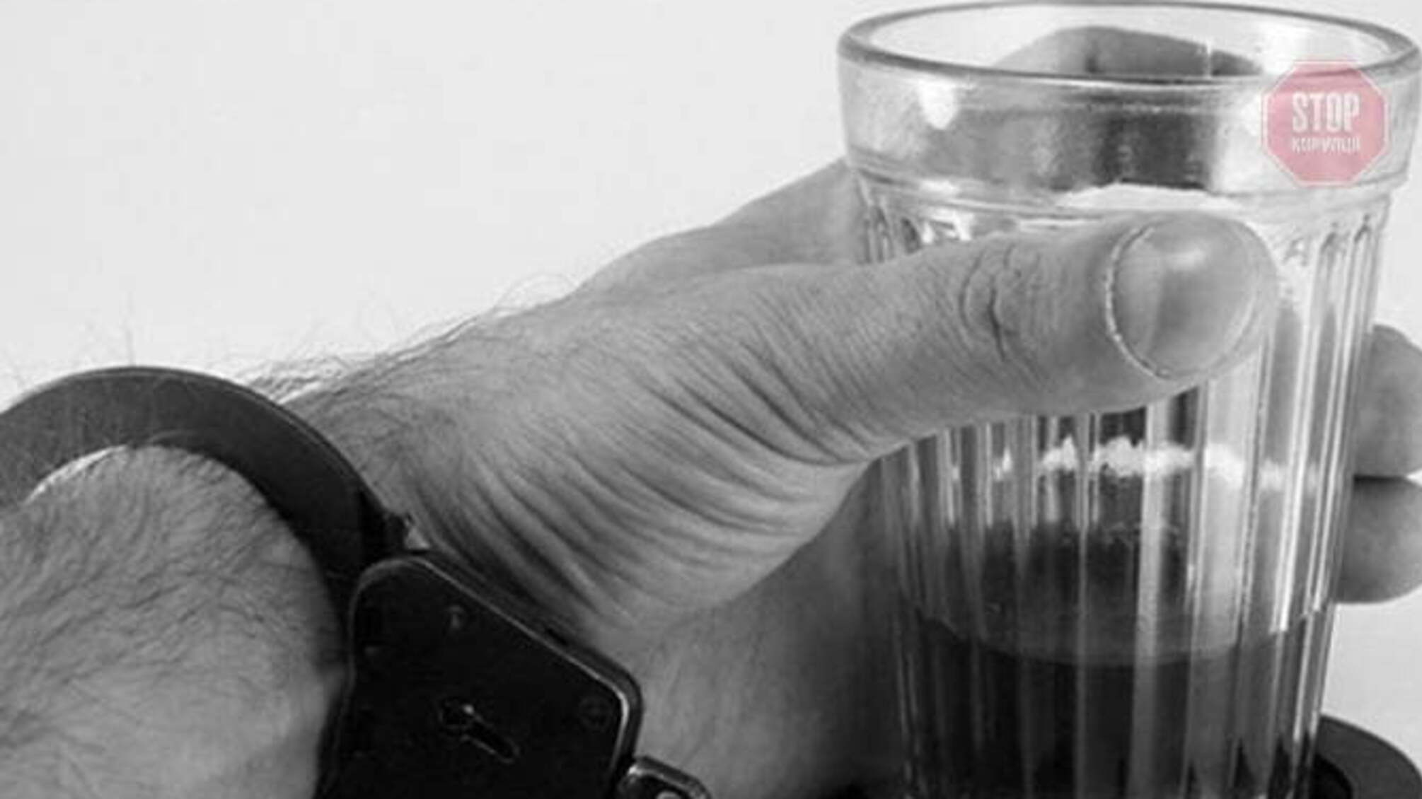 На Одещині дівчинка випила горілки та впала в алкогольну кому