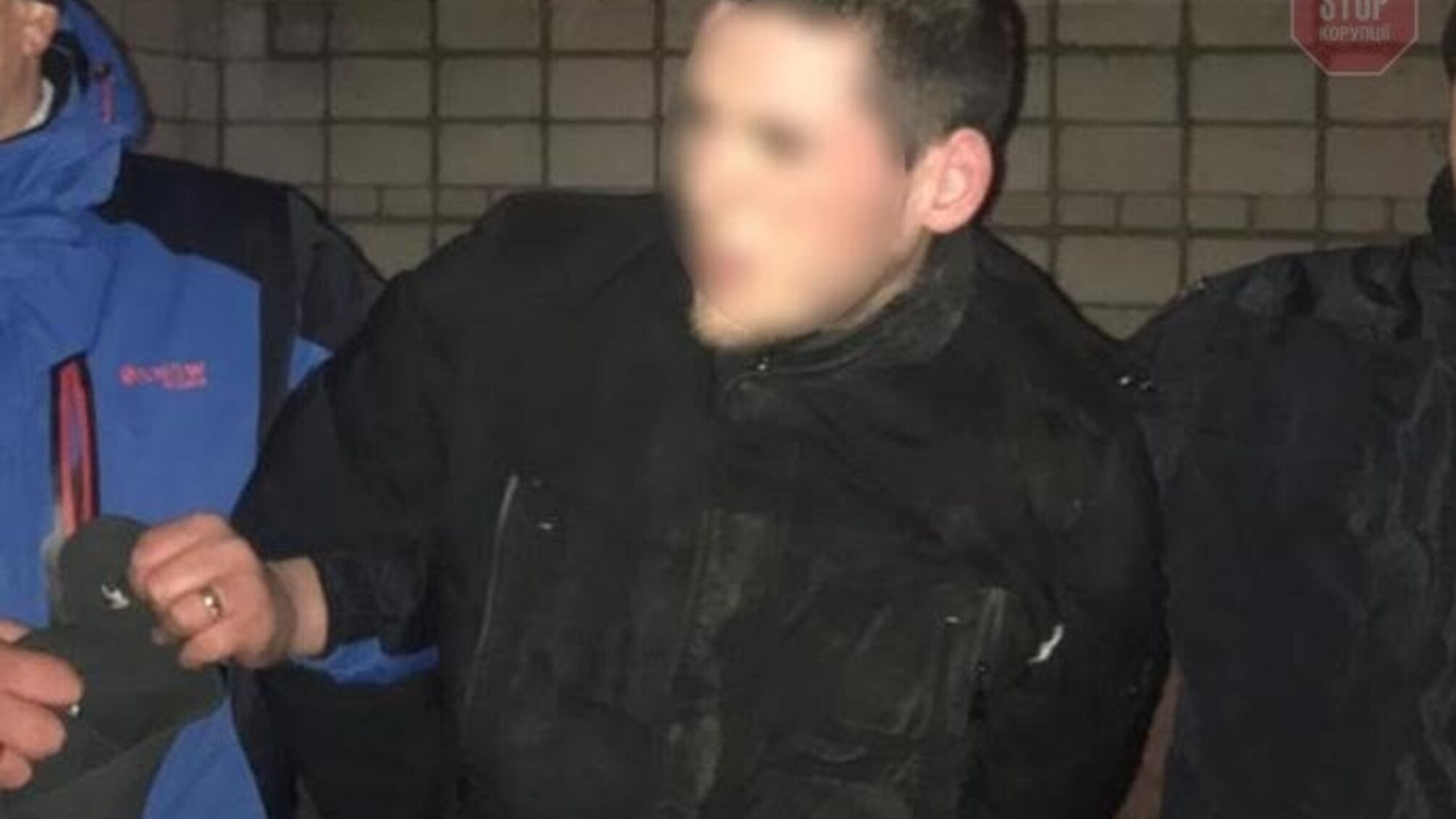 Вкрав телефон та відлупцював дитину: на Київщині затримали злодія