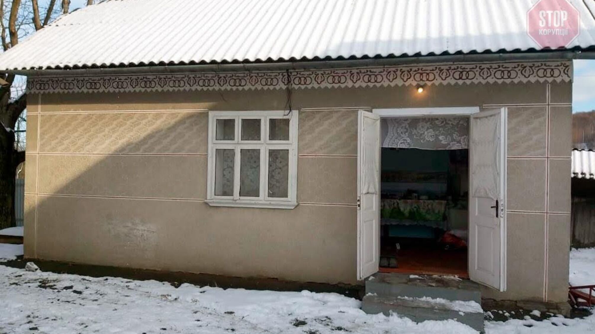 Непроханий гість: на Буковині чоловіка, який без попередження зайшов до будинку - односелець вбив бруском дерева