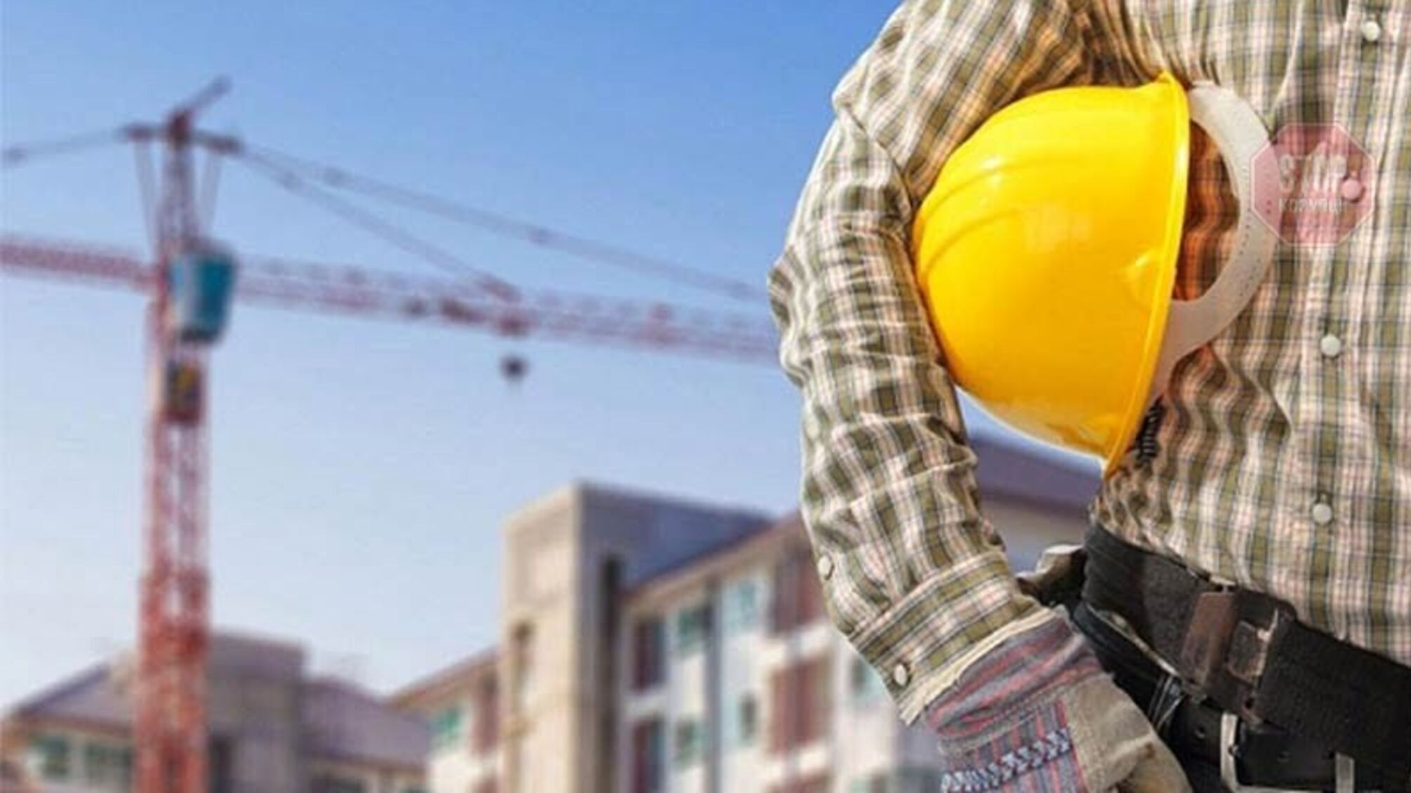 На Кіровоградщині двоє людей загинули від падіння бетонної конструкції