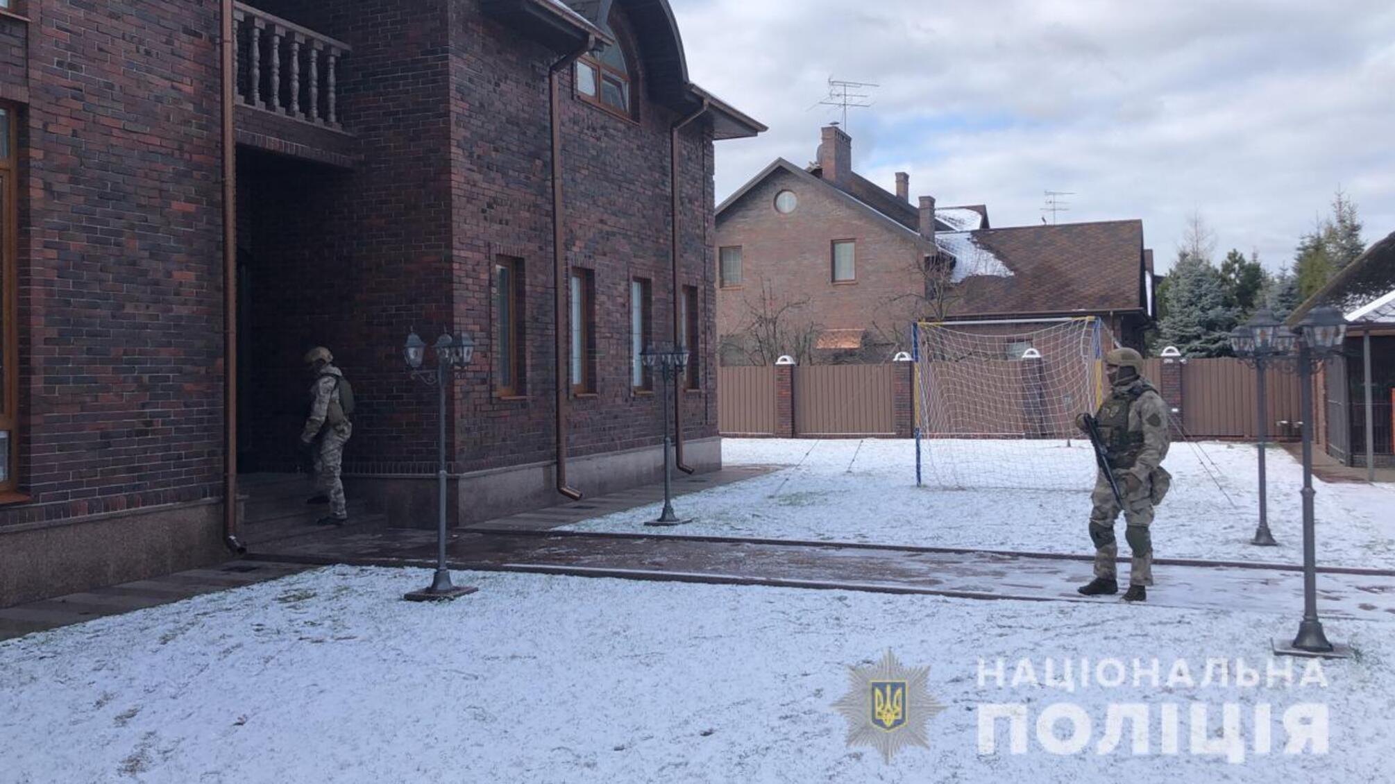 Кіберполіція припинила діяльність масштабної групи, яка займалася організацією діяльності платформ для онлайн-казино