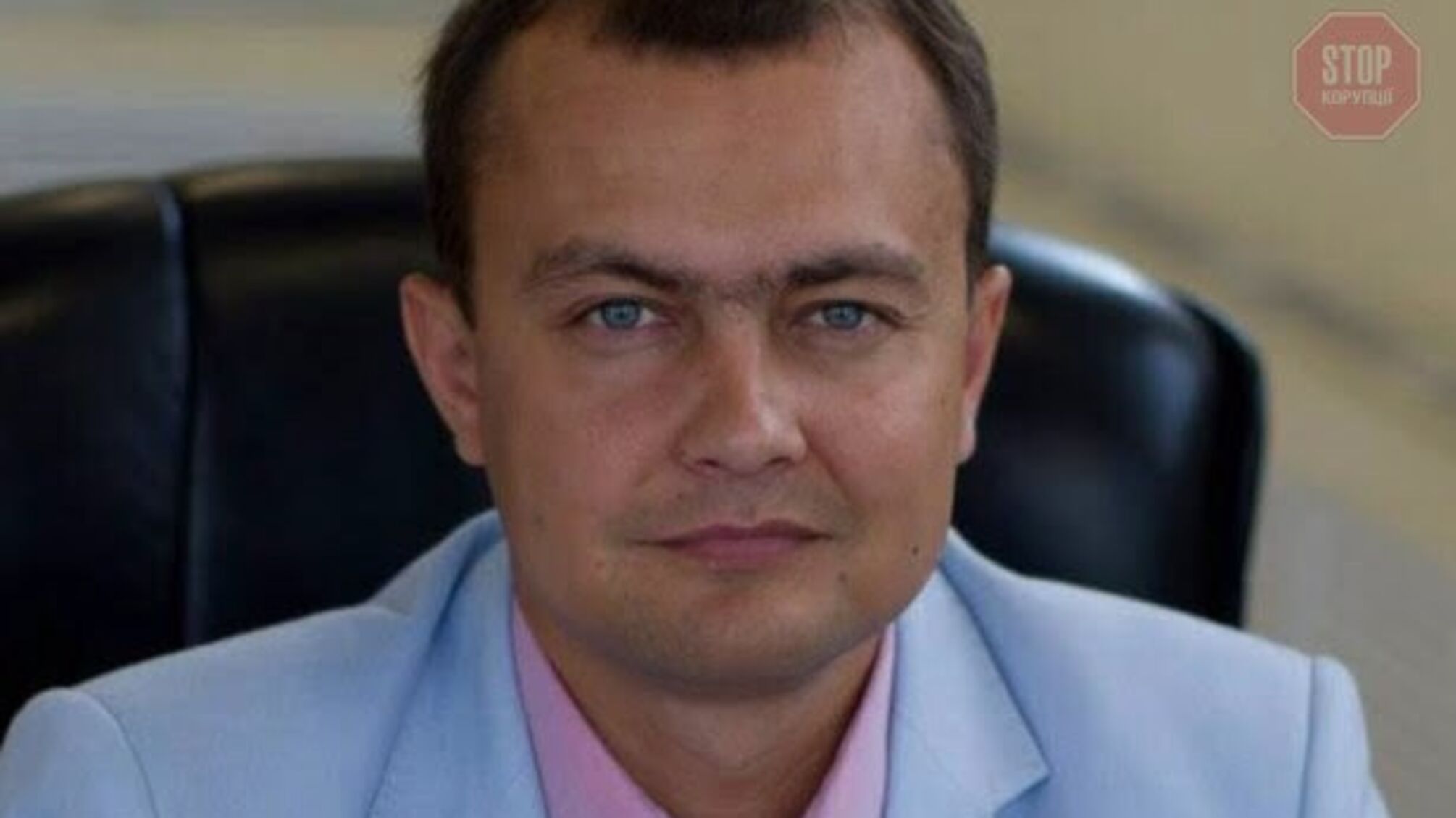 У депутата від 'Слуги народу' помітили дорогий годинник (фото)