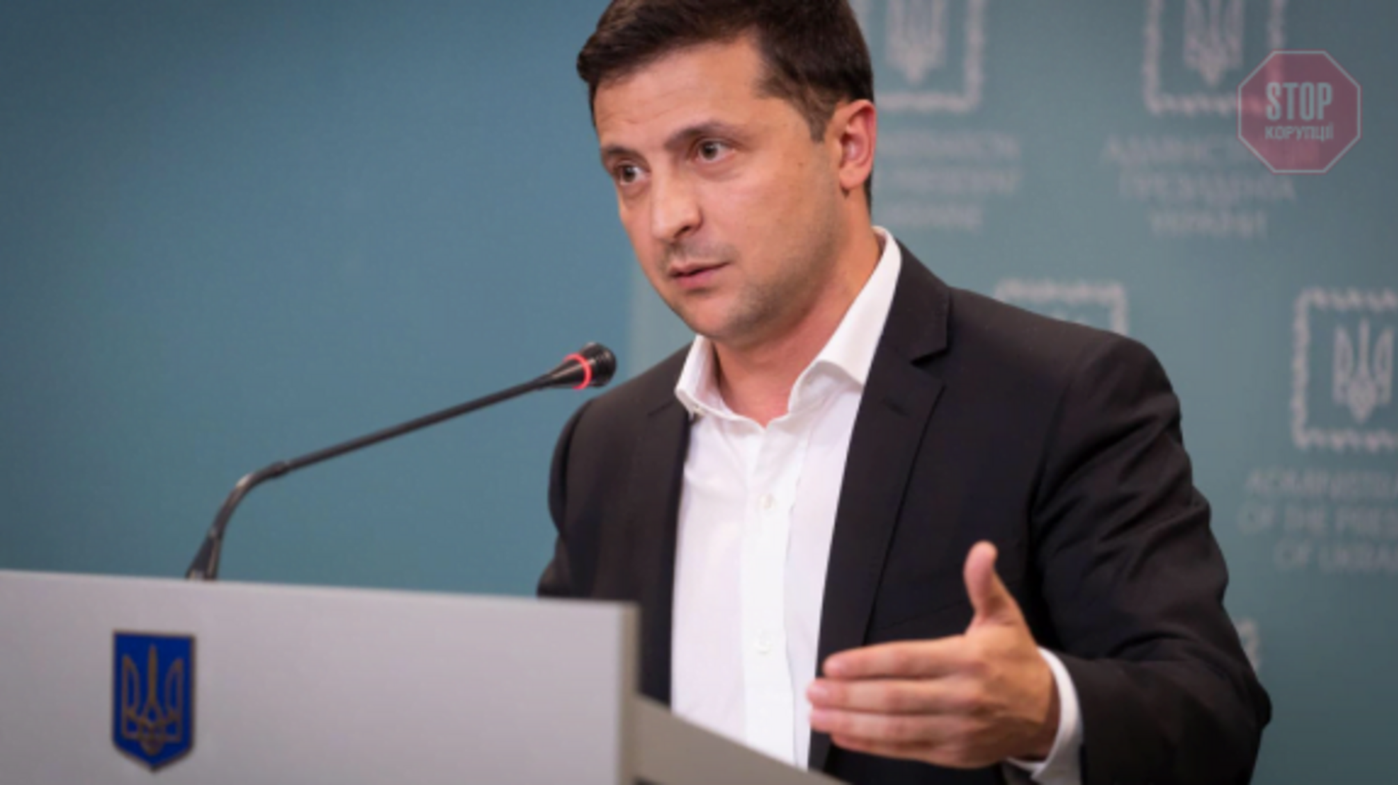 Зеленський вирішив роздати дітям 23 тонни іграшок