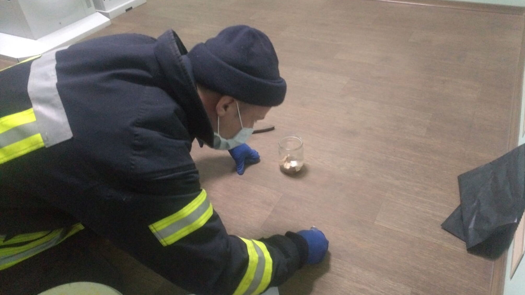 Донеччина: у лікарні рятувальники зібрали ртуть з розбитого термометра