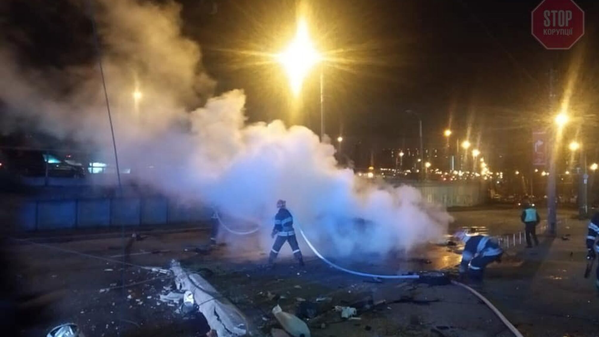 Масштабне ДТП в Києві: одна людина загинула, четверо - травмовані (фото)