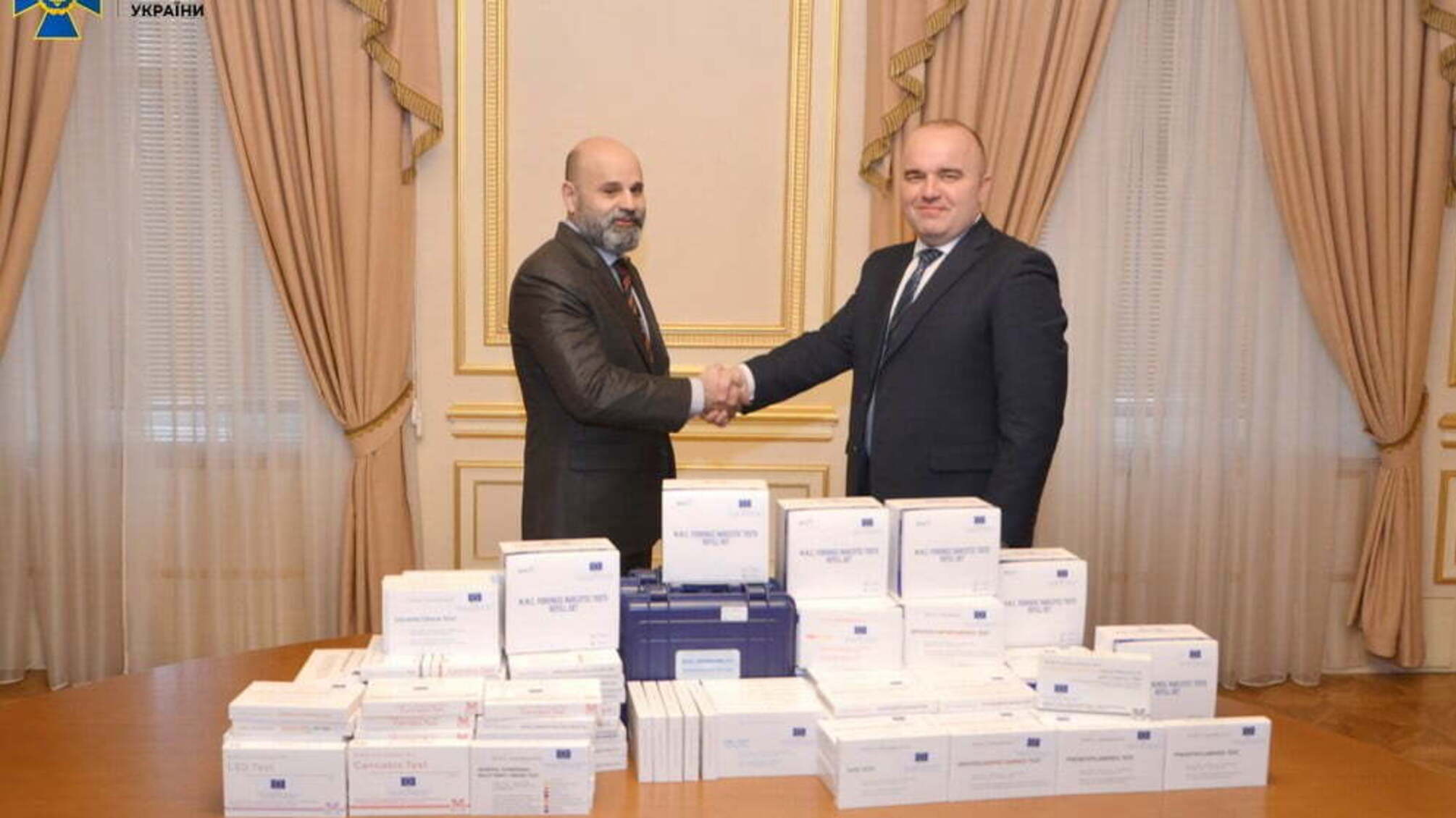 Проект «Дія-ЄС» надав СБУ технічну підтримку із протидії міжнародному наркобізнесу