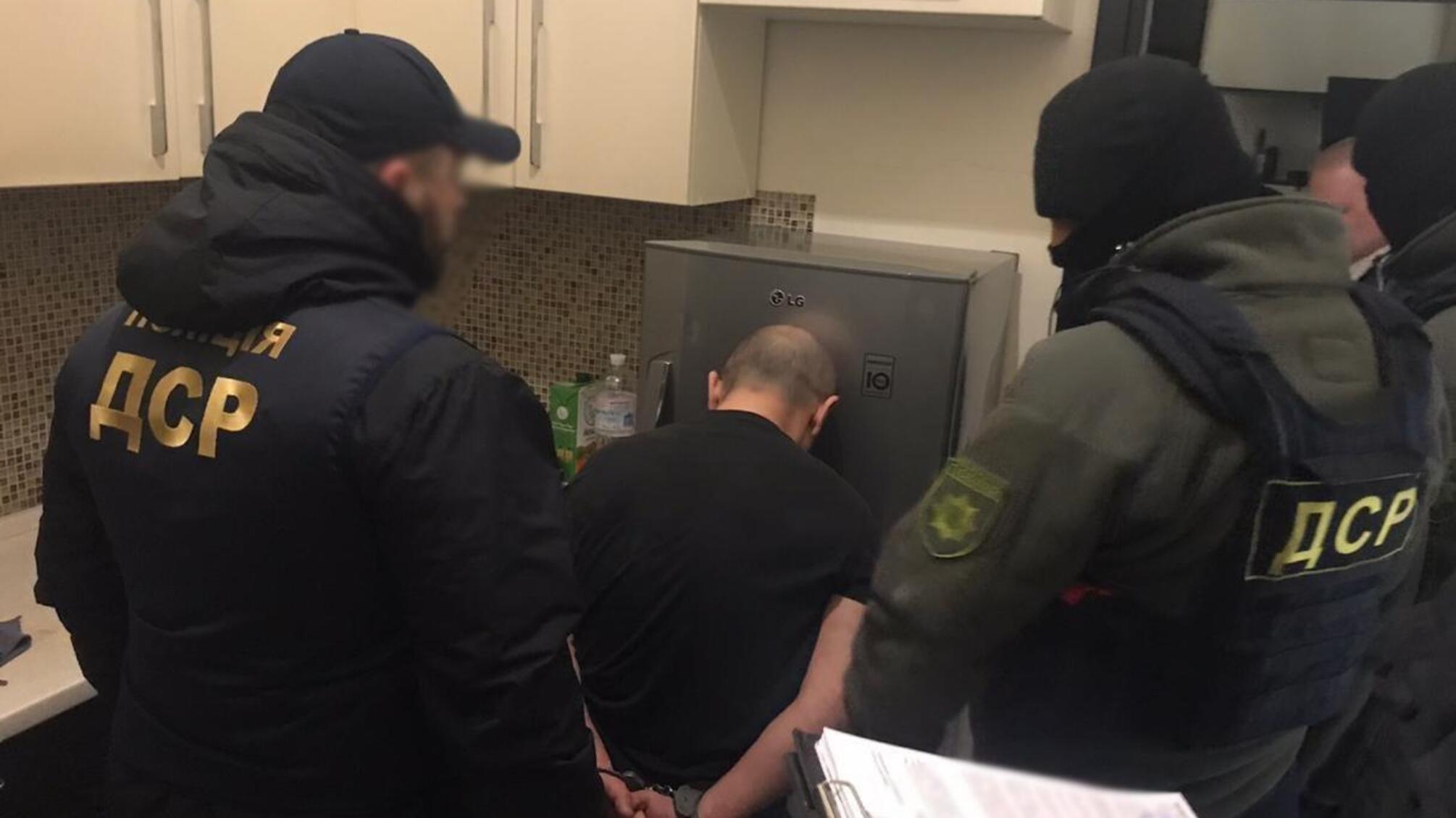 В Одесі затримали членів злочинної етнічної групи, які «спеціалізувалися» на грабунках та розбійних нападах