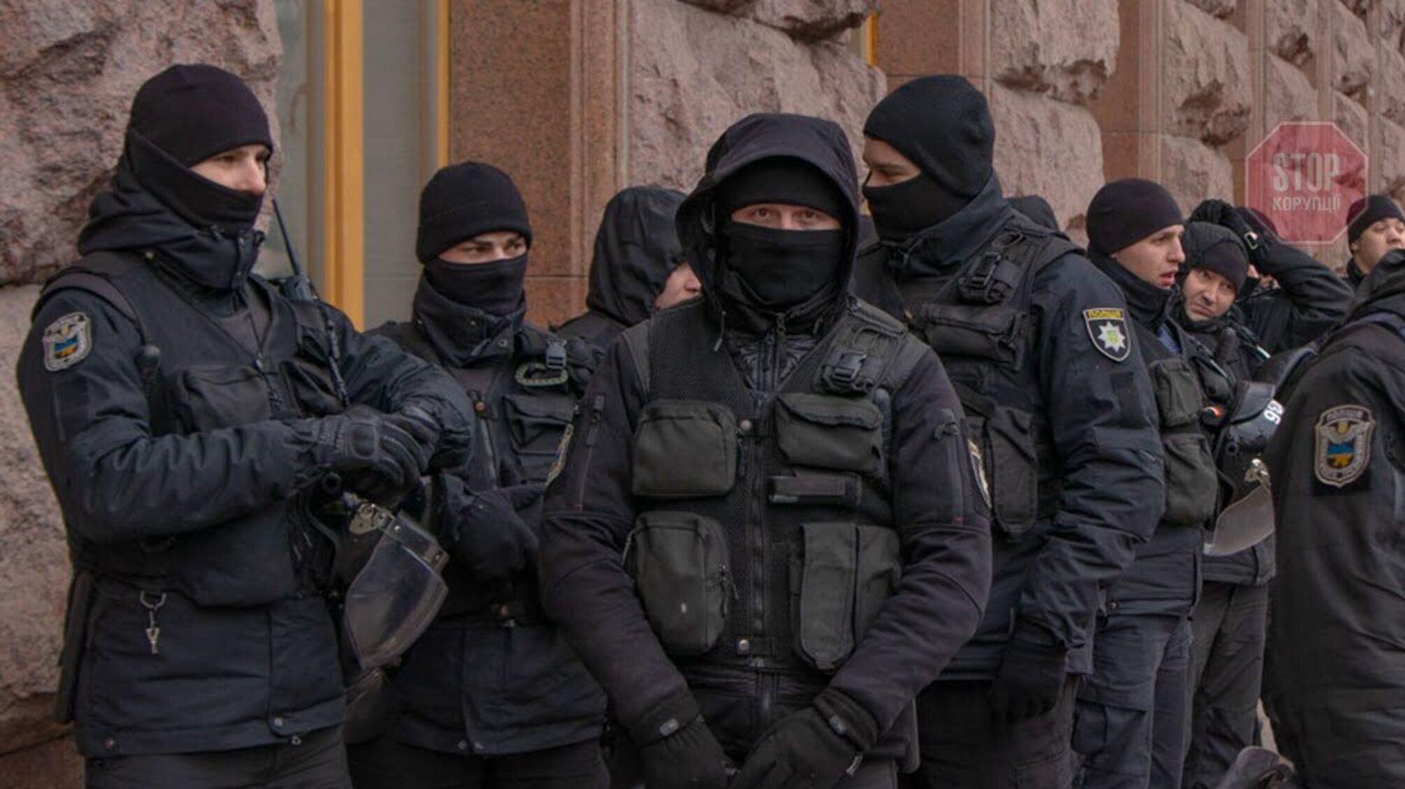 У центр Києва стягують поліцію і Національну гвардію: що відбувається