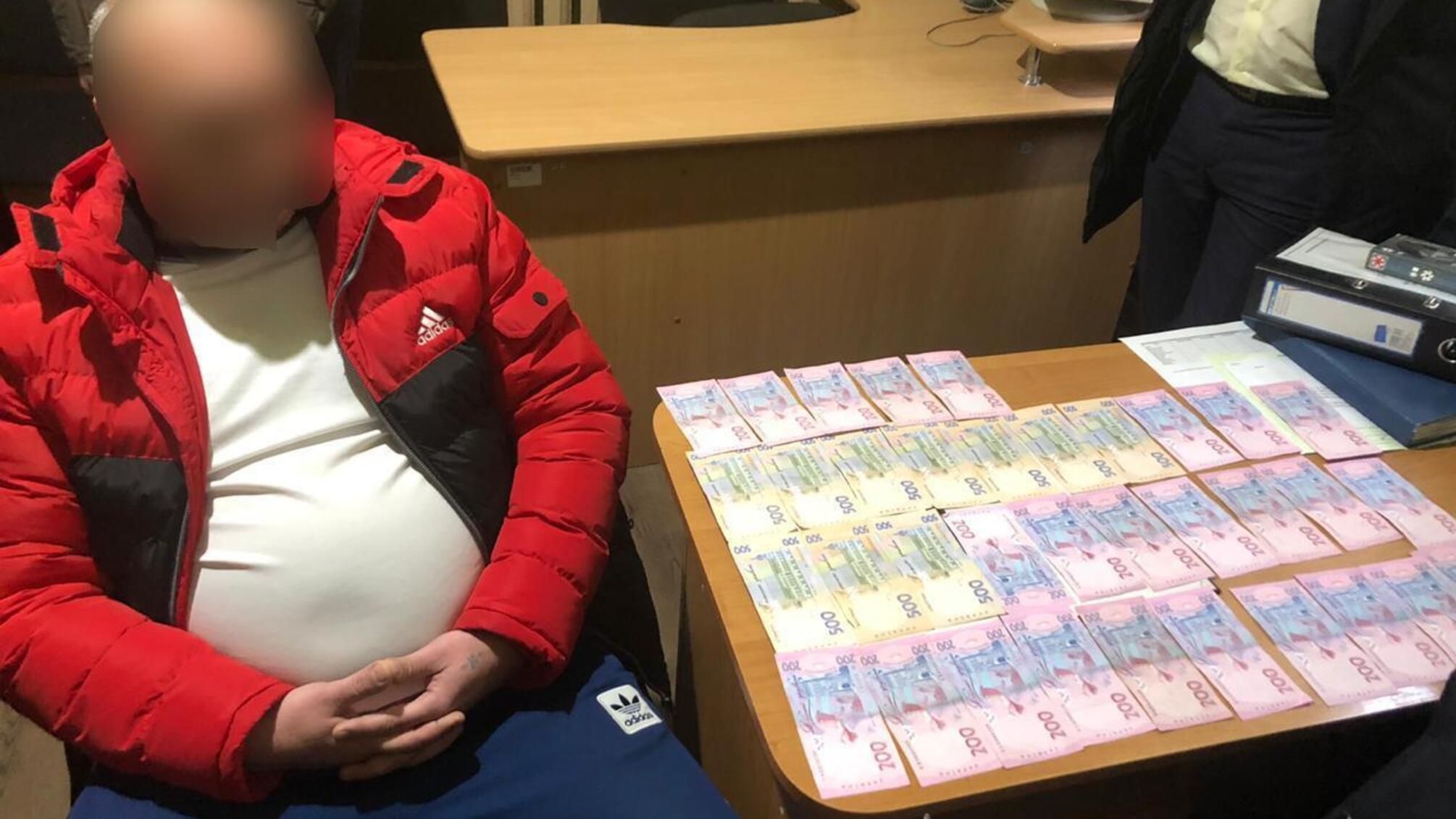 Правоохоронці затримали мешканця Сумщини, який намагався надати поліцейському хабаря та уникнути покарання за п’яне водіння