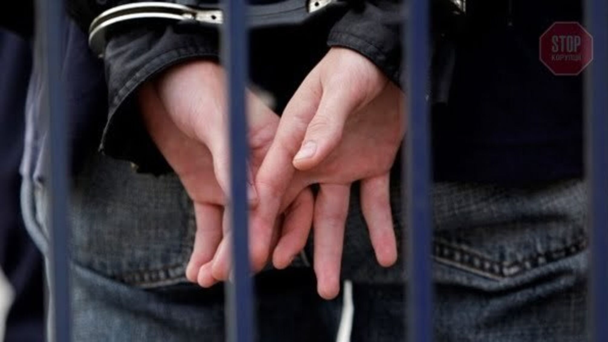 На Сумщині чоловік побив поліцейського за те, що його авто зупинили