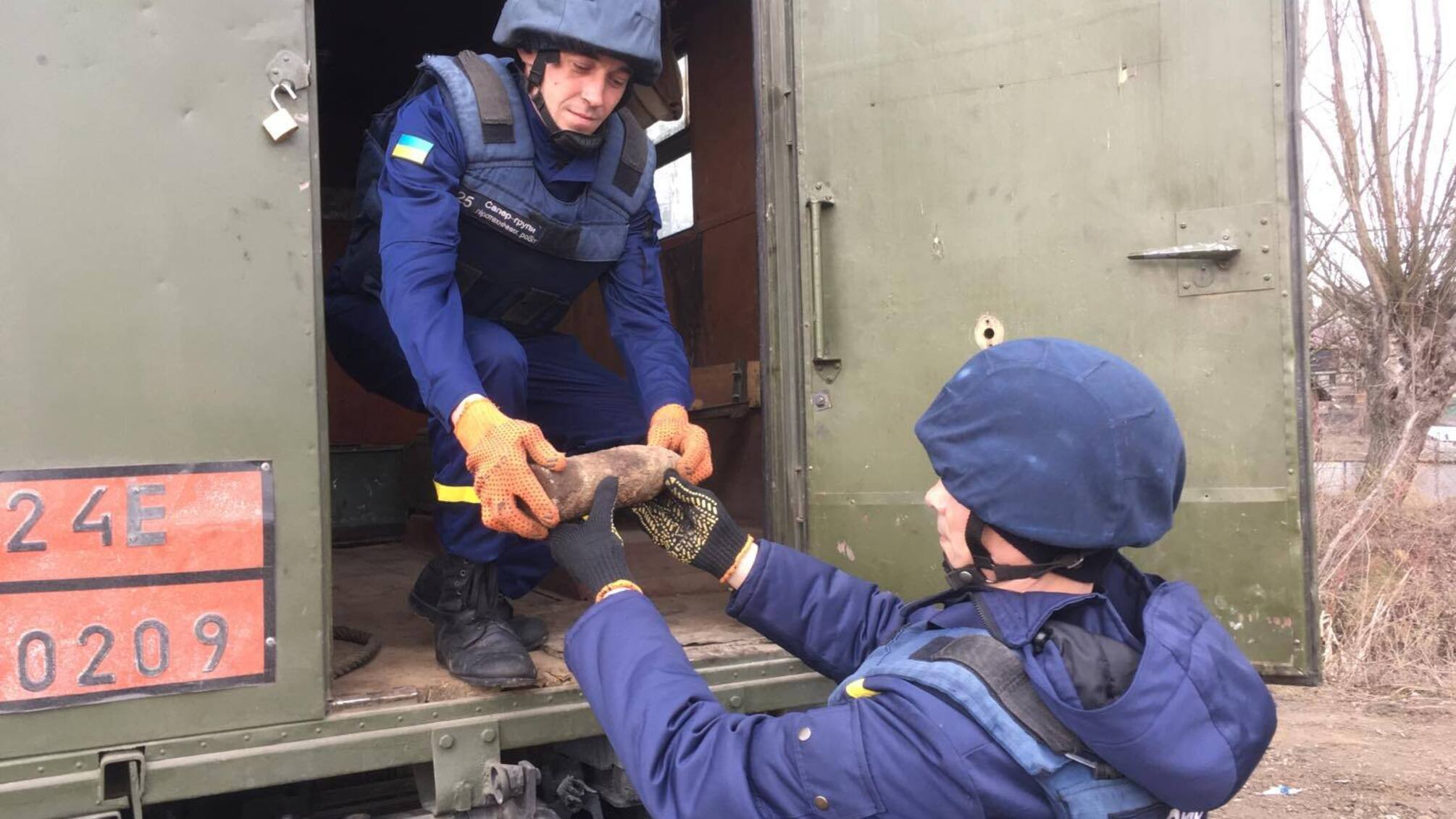 Чернівецька область: піротехніки знищили застарілий боєприпас