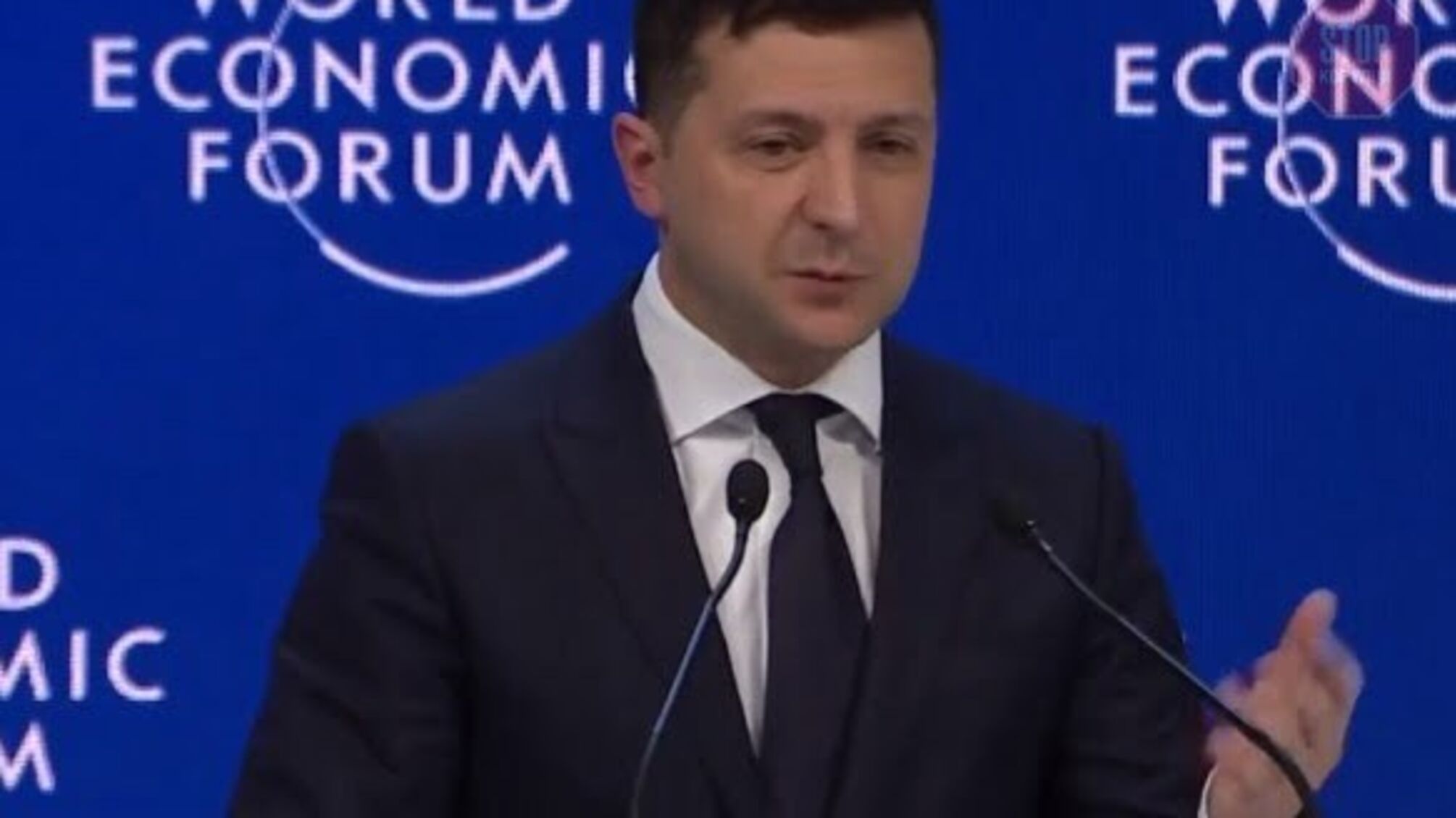 Замало стурбовані: Зеленський у Давосі заявив про байдужість до війни в Україні